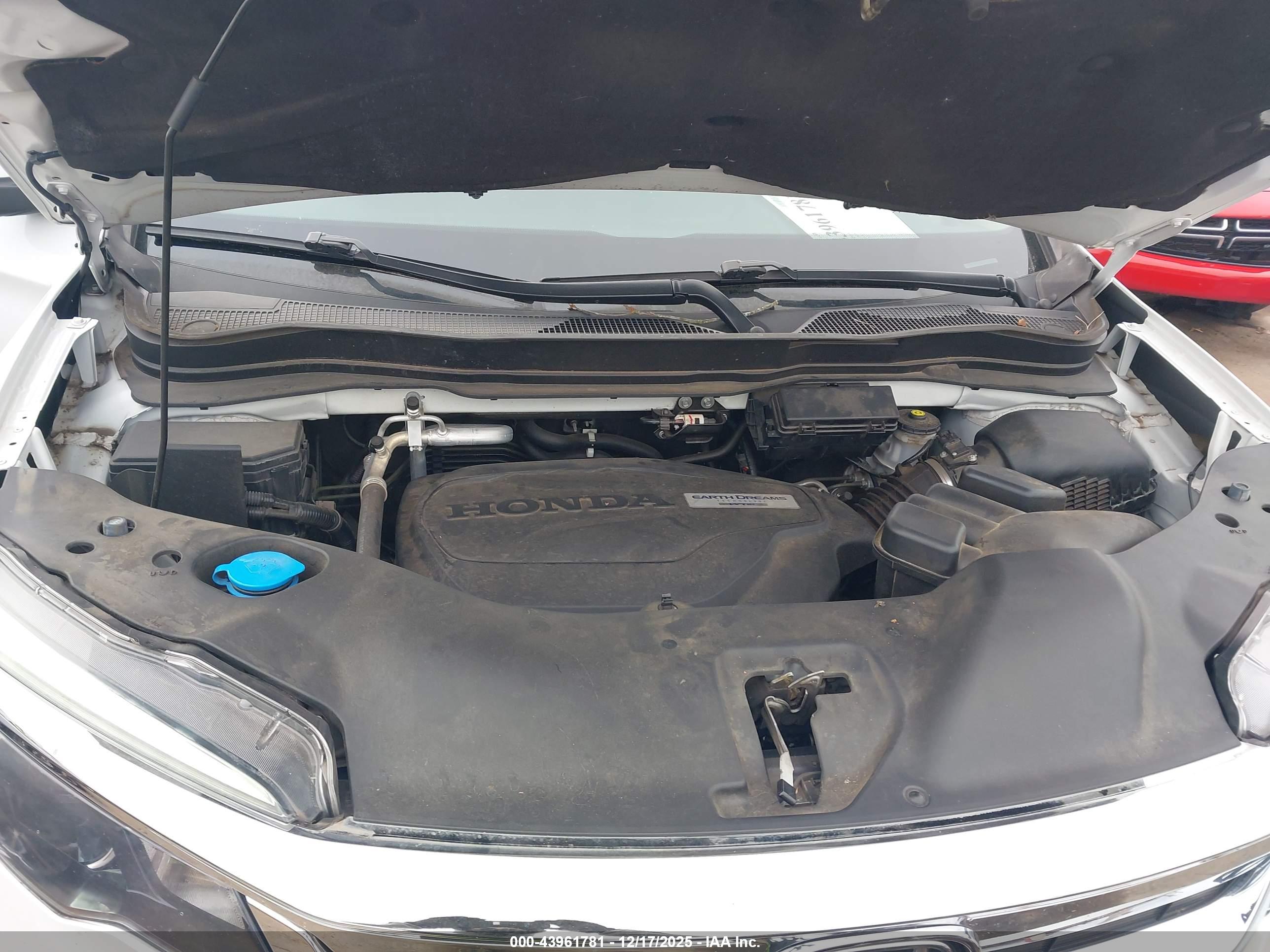 HONDA PILOT image 10