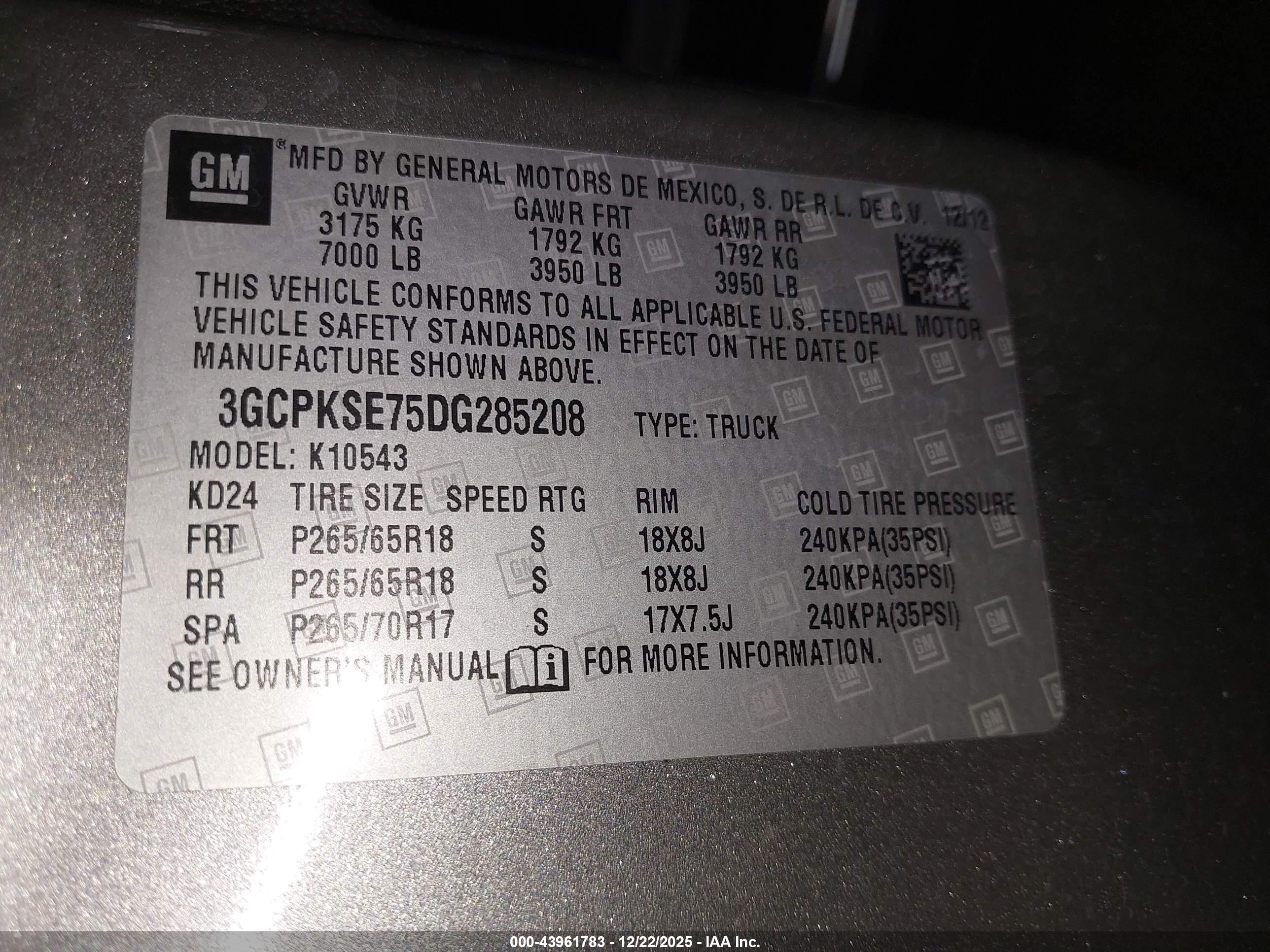 CHEVROLET SILVERADO image 9