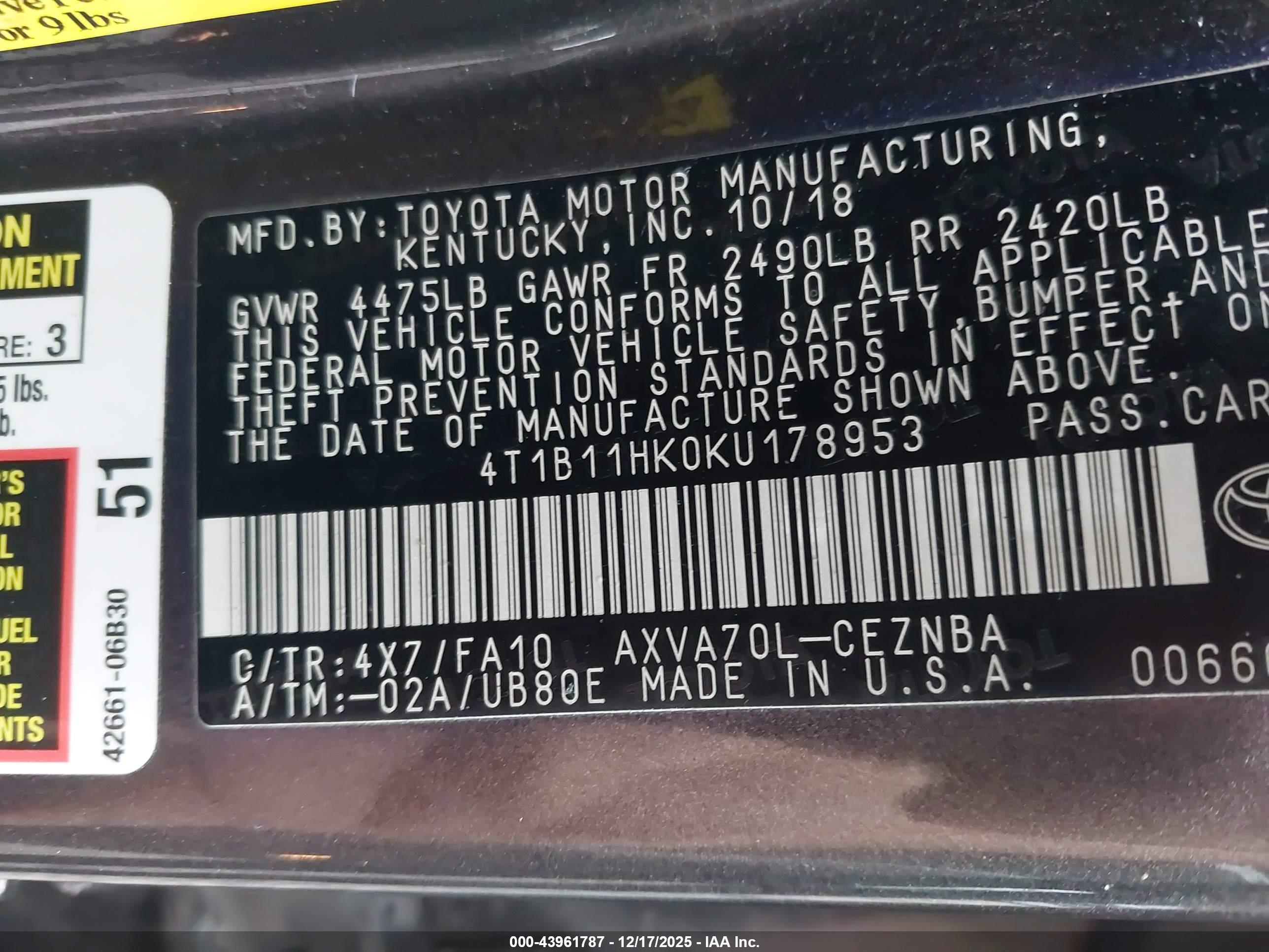 TOYOTA CAMRY image 9