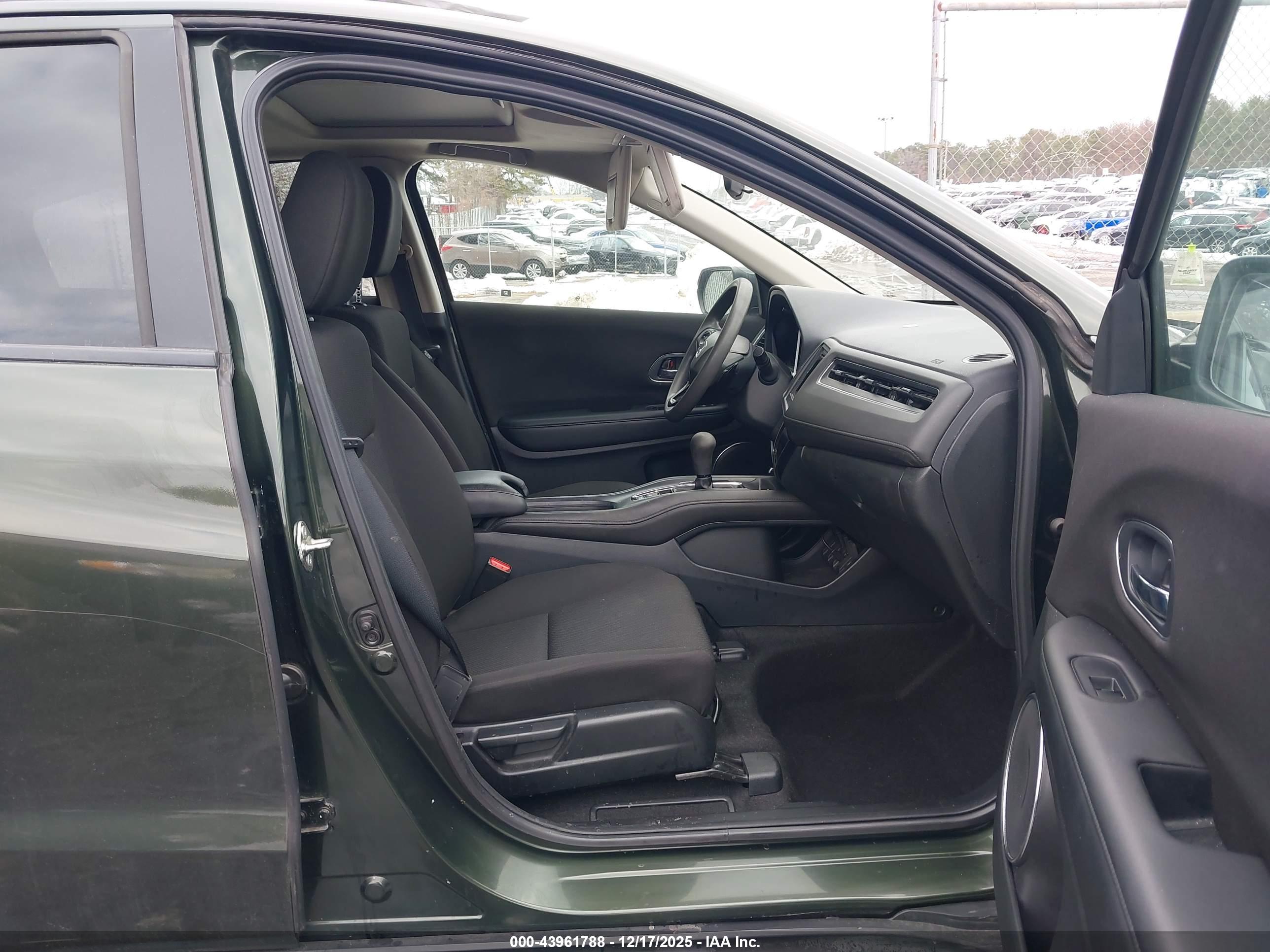 HONDA HR-V image 5