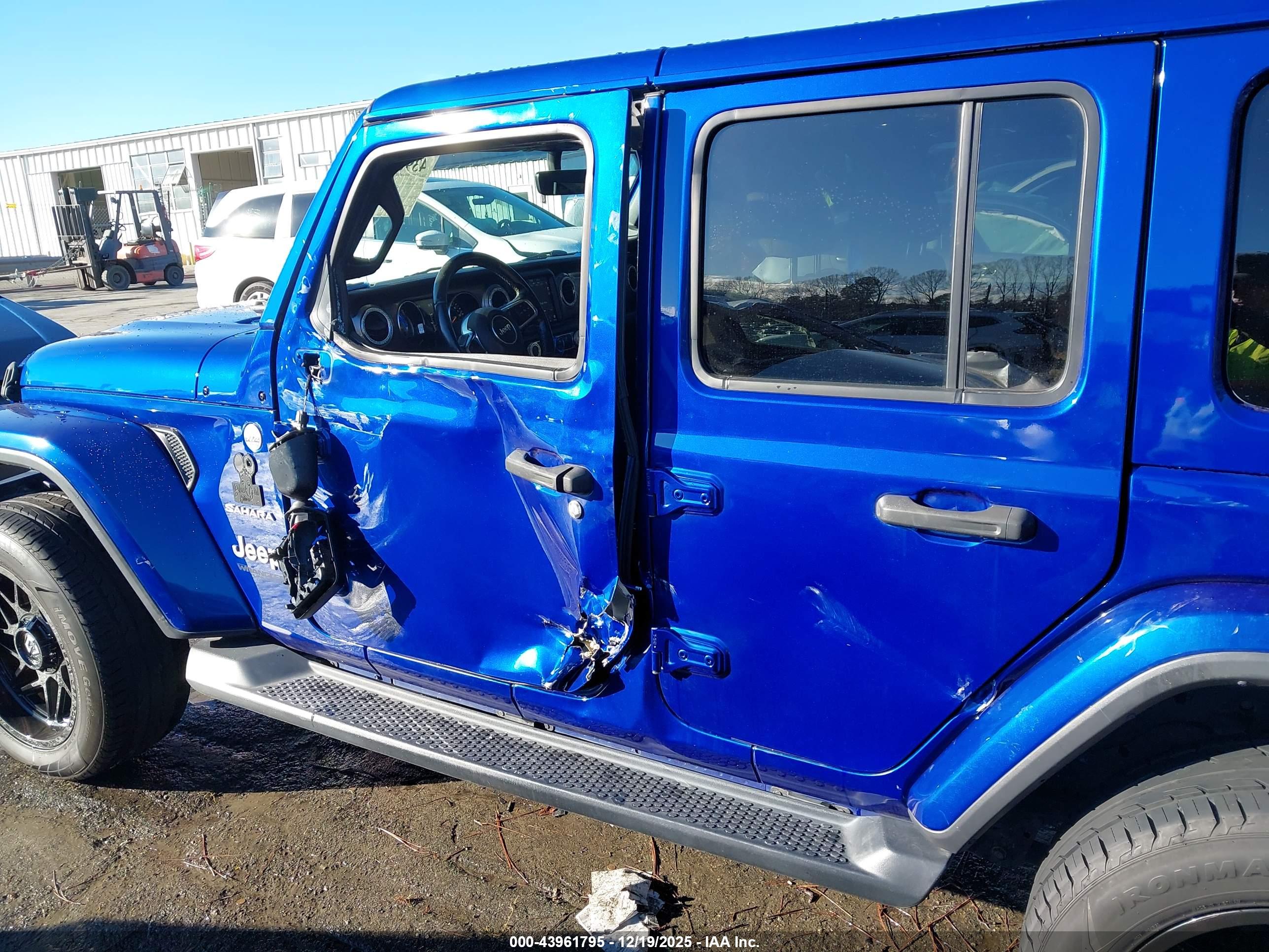 JEEP WRANGLER image 6