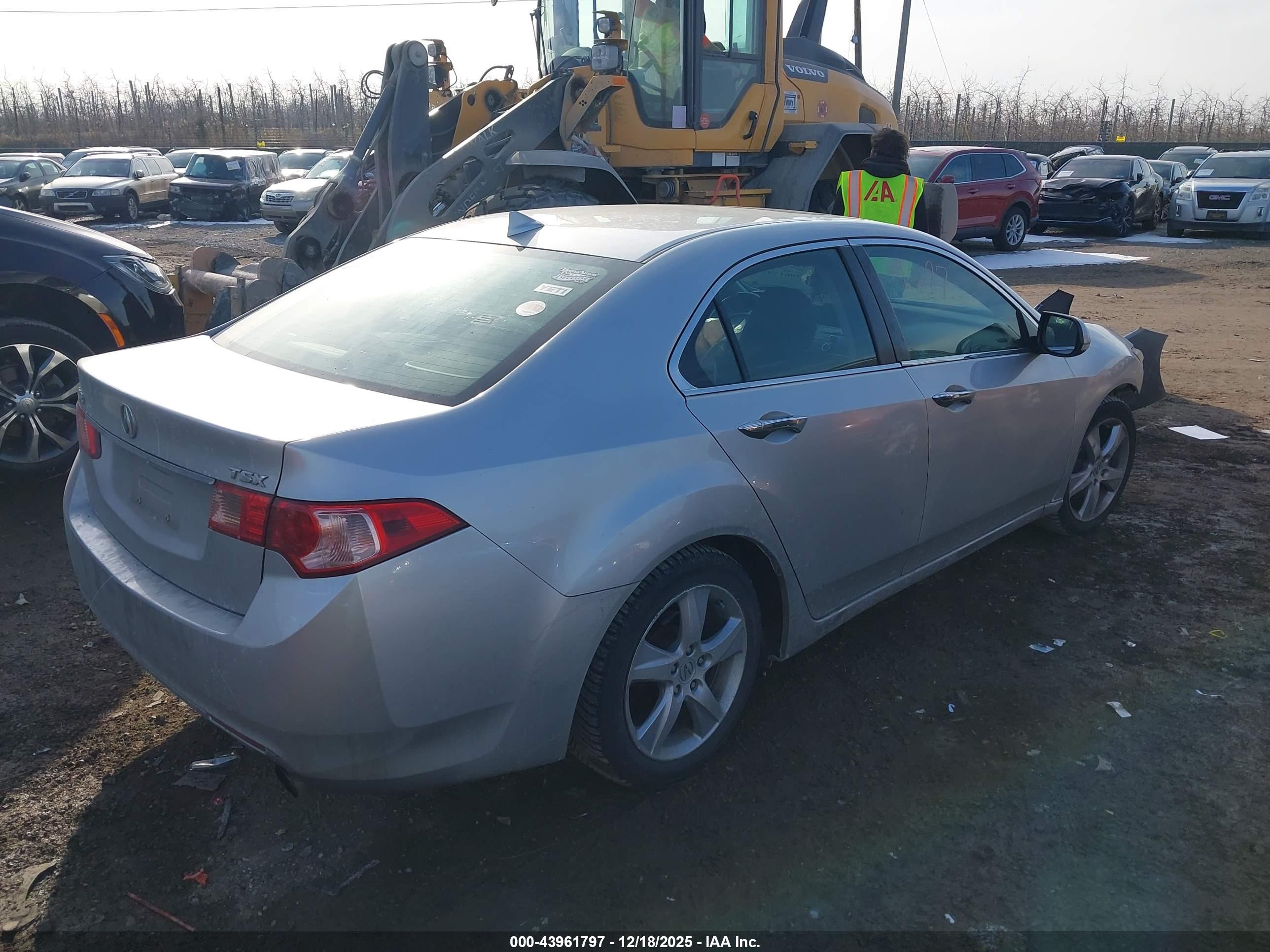ACURA TSX image 4