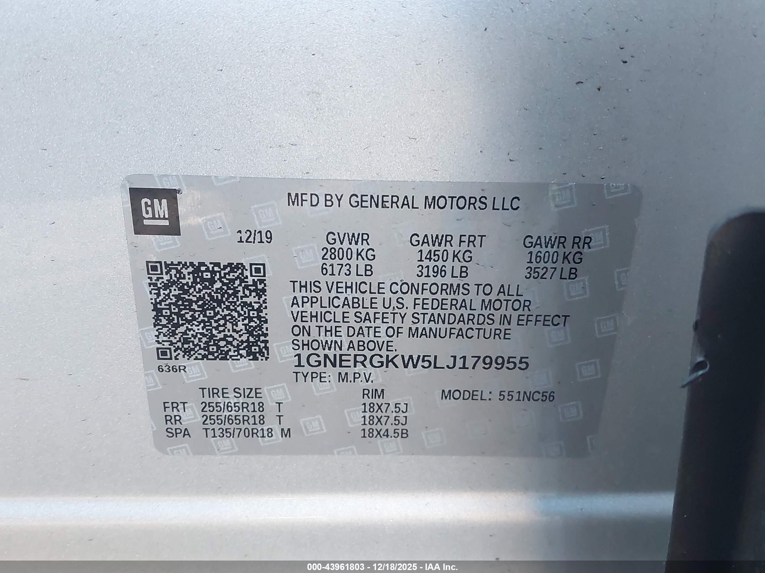 CHEVROLET TRAVERSE image 9