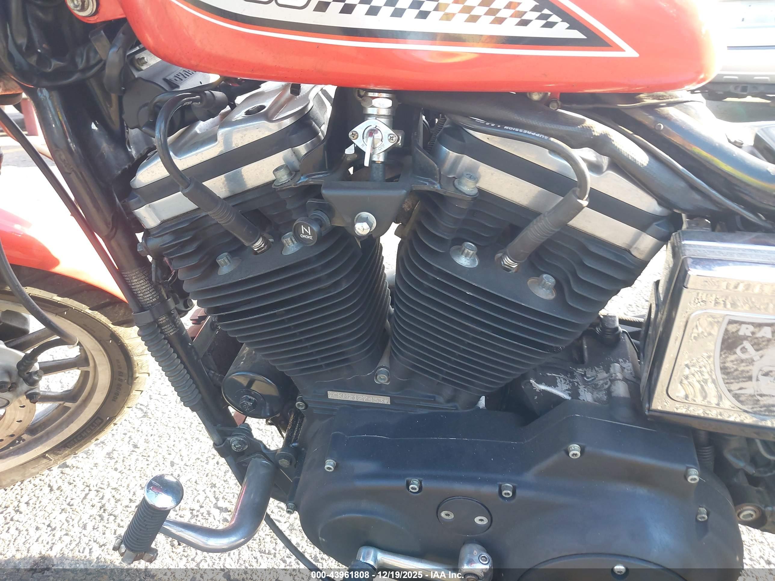 HARLEY-DAVIDSON XLH883 image 9