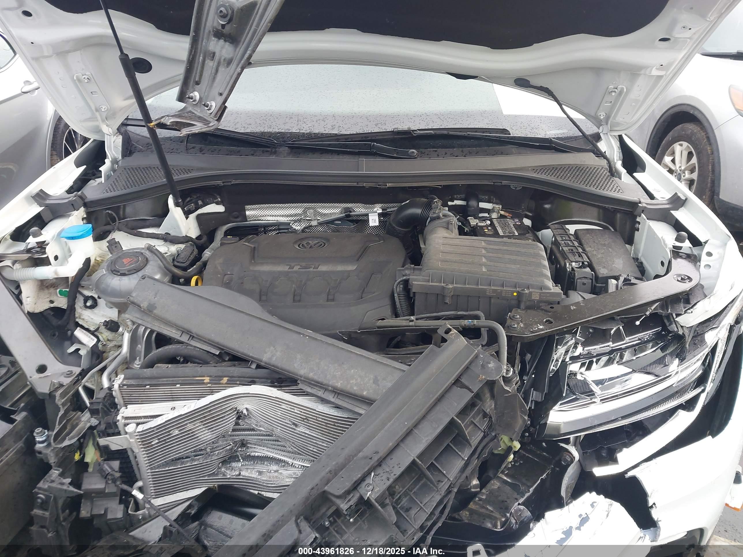 VOLKSWAGEN TIGUAN image 10