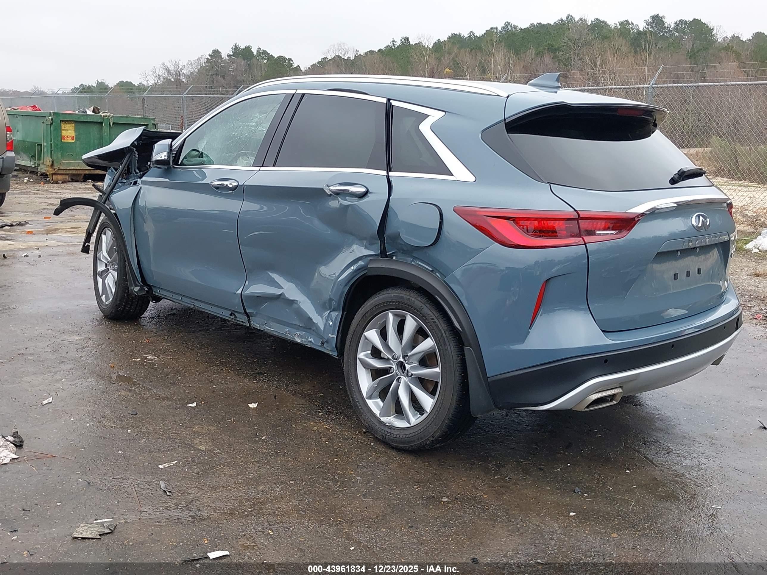 INFINITI QX50 image 3