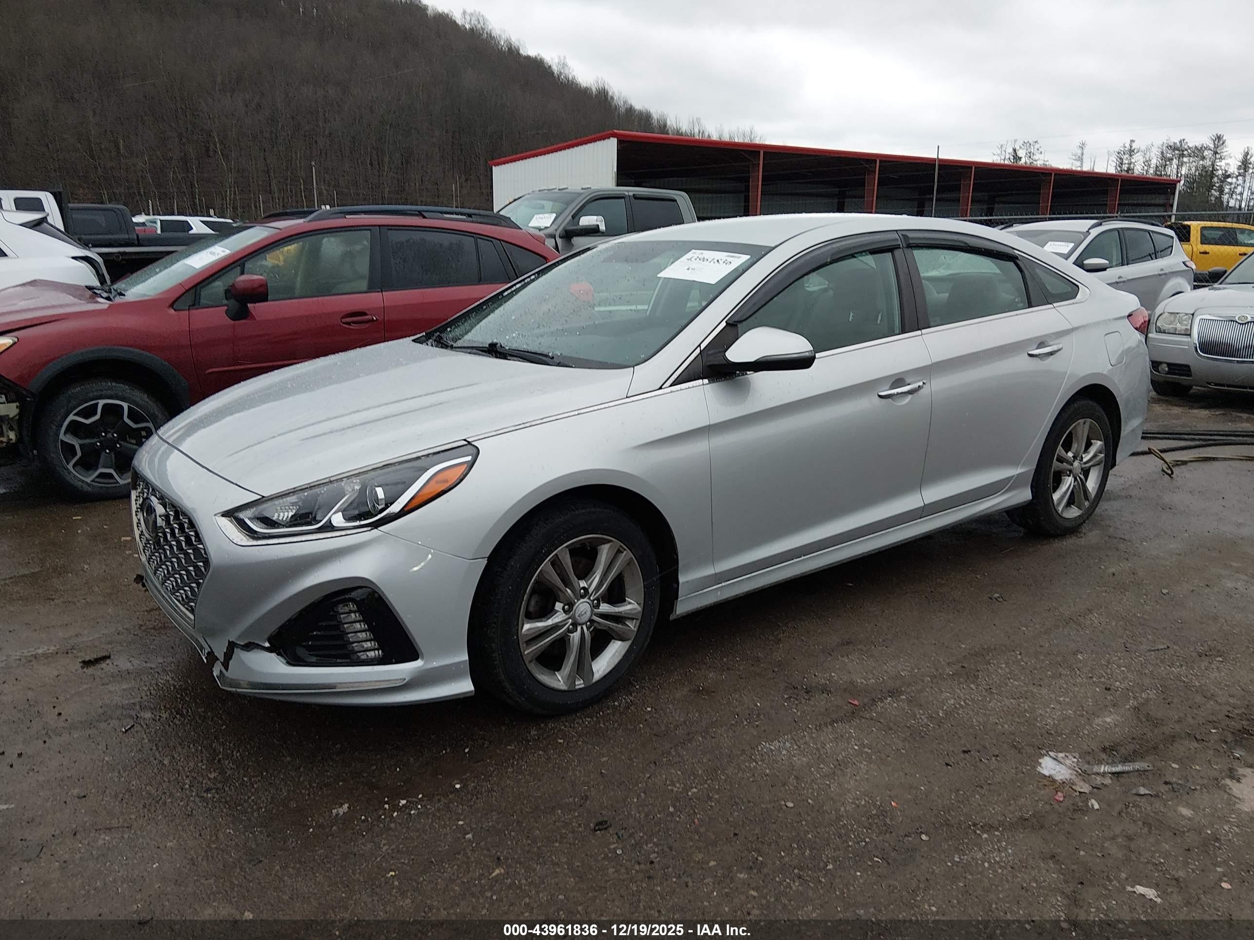 HYUNDAI SONATA image 2