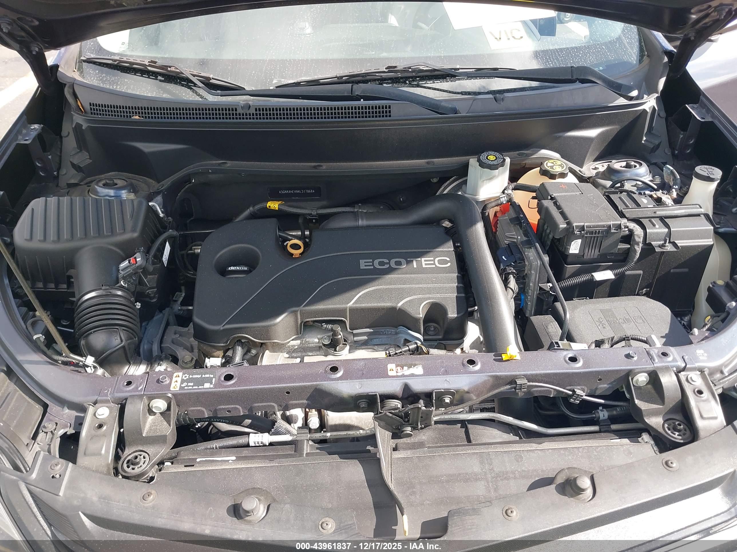 CHEVROLET EQUINOX image 10