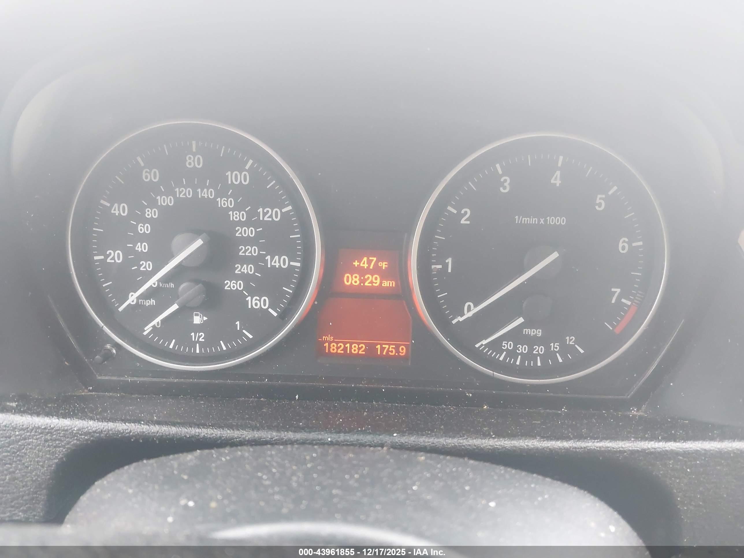 BMW X1 image 7