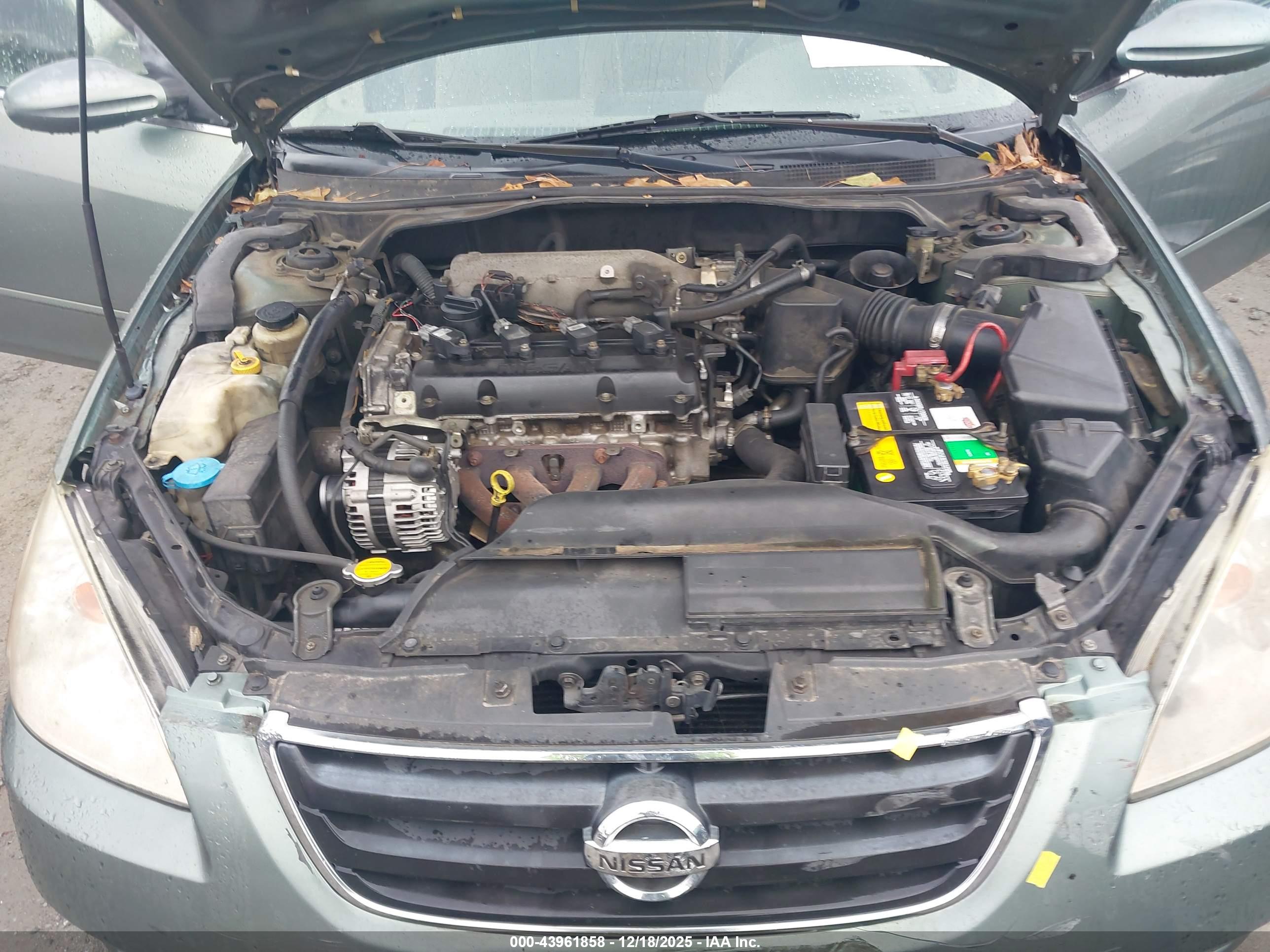 NISSAN ALTIMA image 10