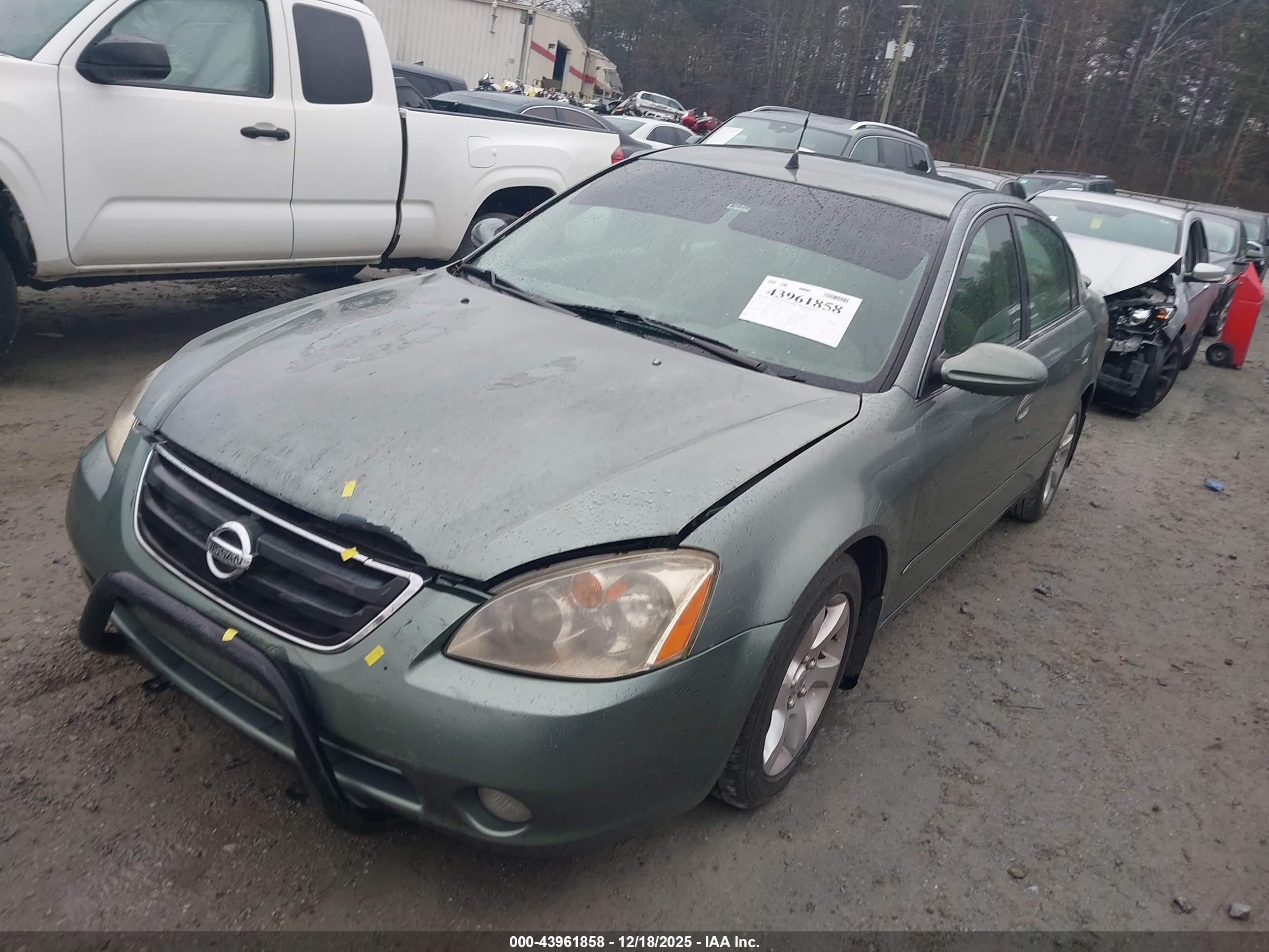 NISSAN ALTIMA image 2