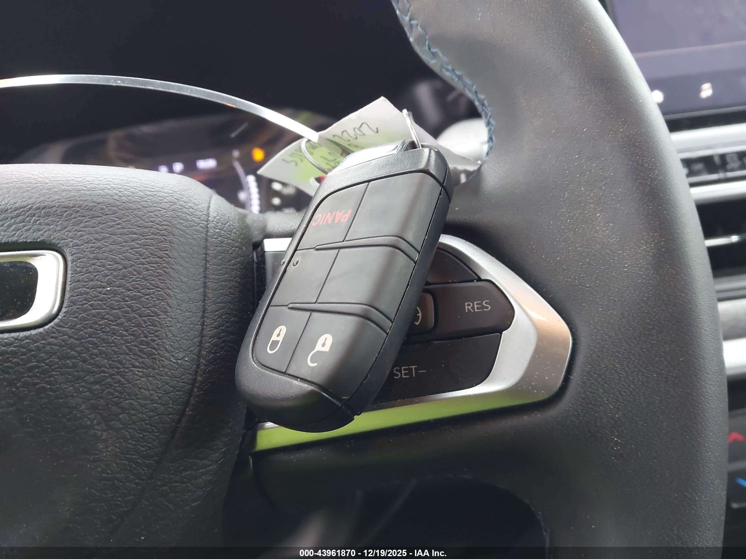 JEEP COMPASS image 11