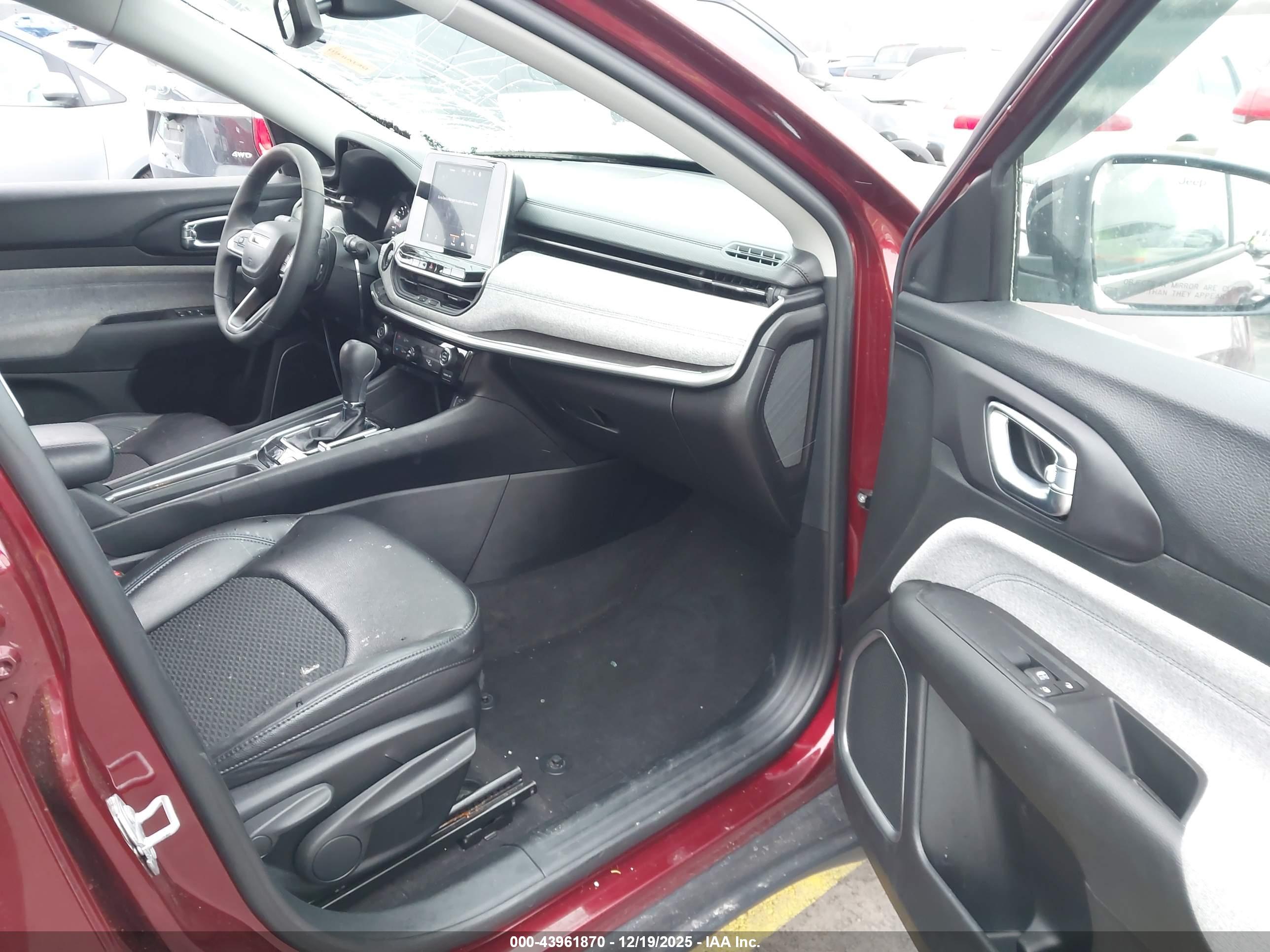 JEEP COMPASS image 5