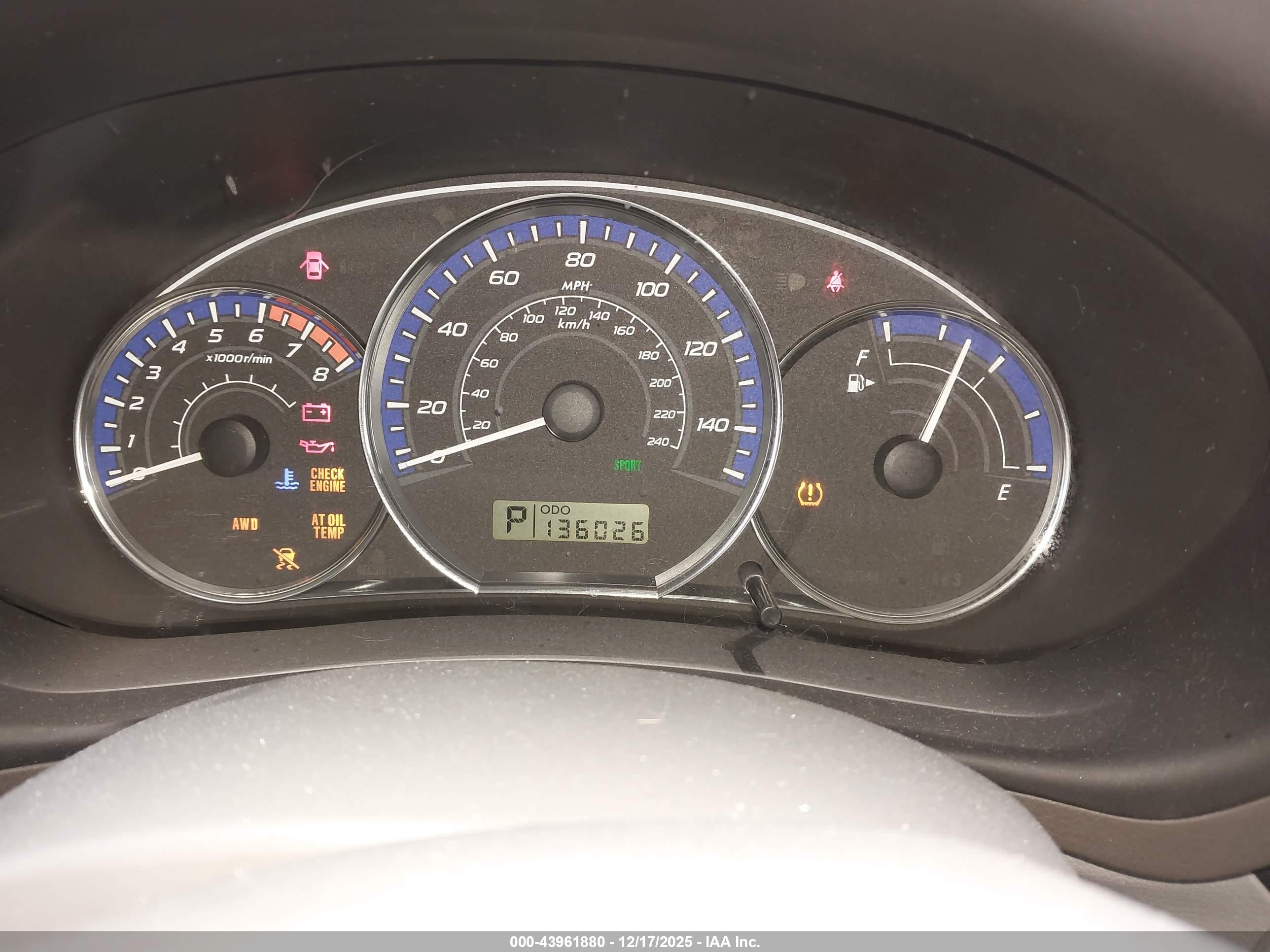 SUBARU FORESTER image 7