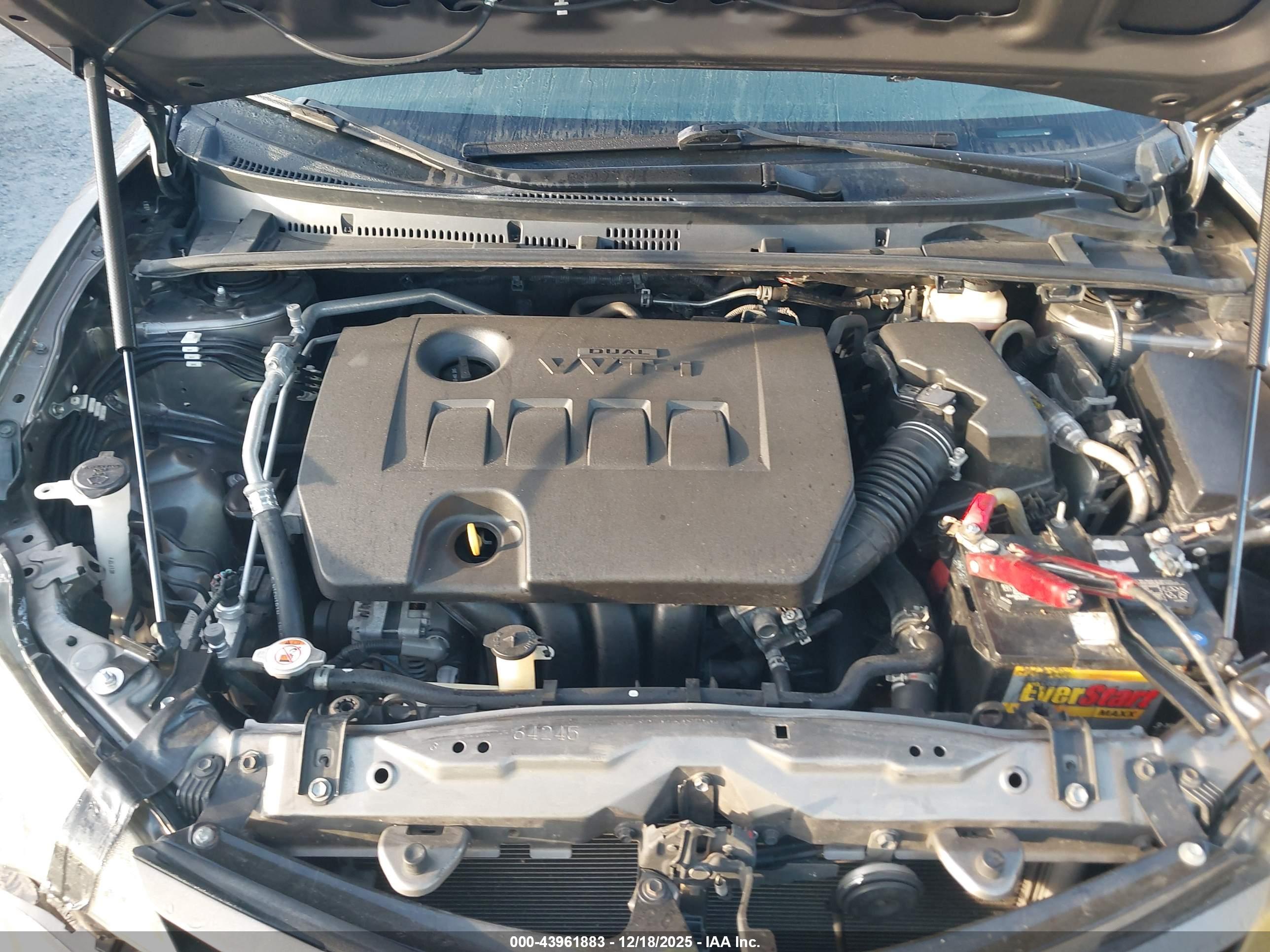 TOYOTA COROLLA image 10