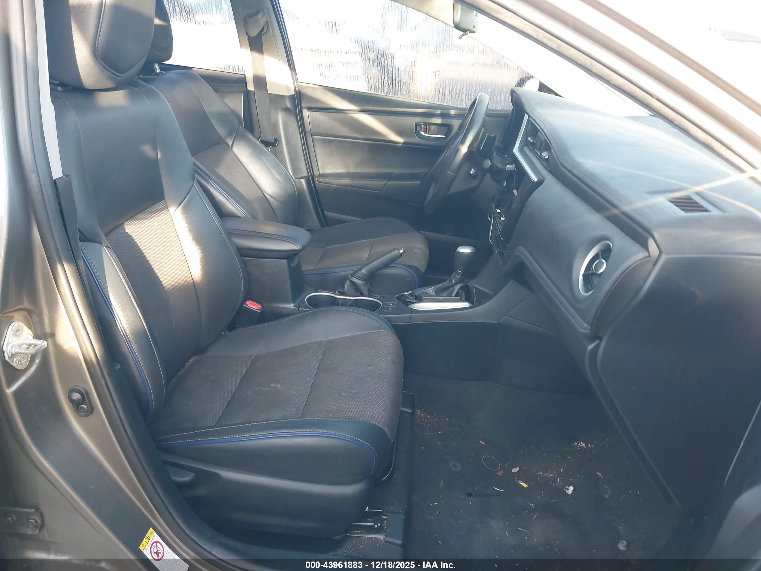 TOYOTA COROLLA image 5