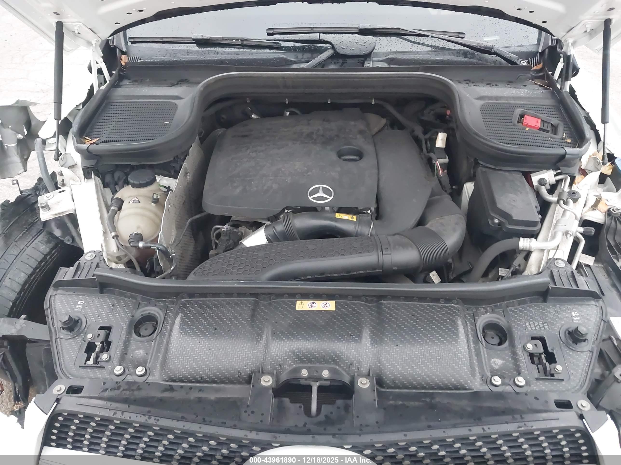 MERCEDES-BENZ GLE image 10