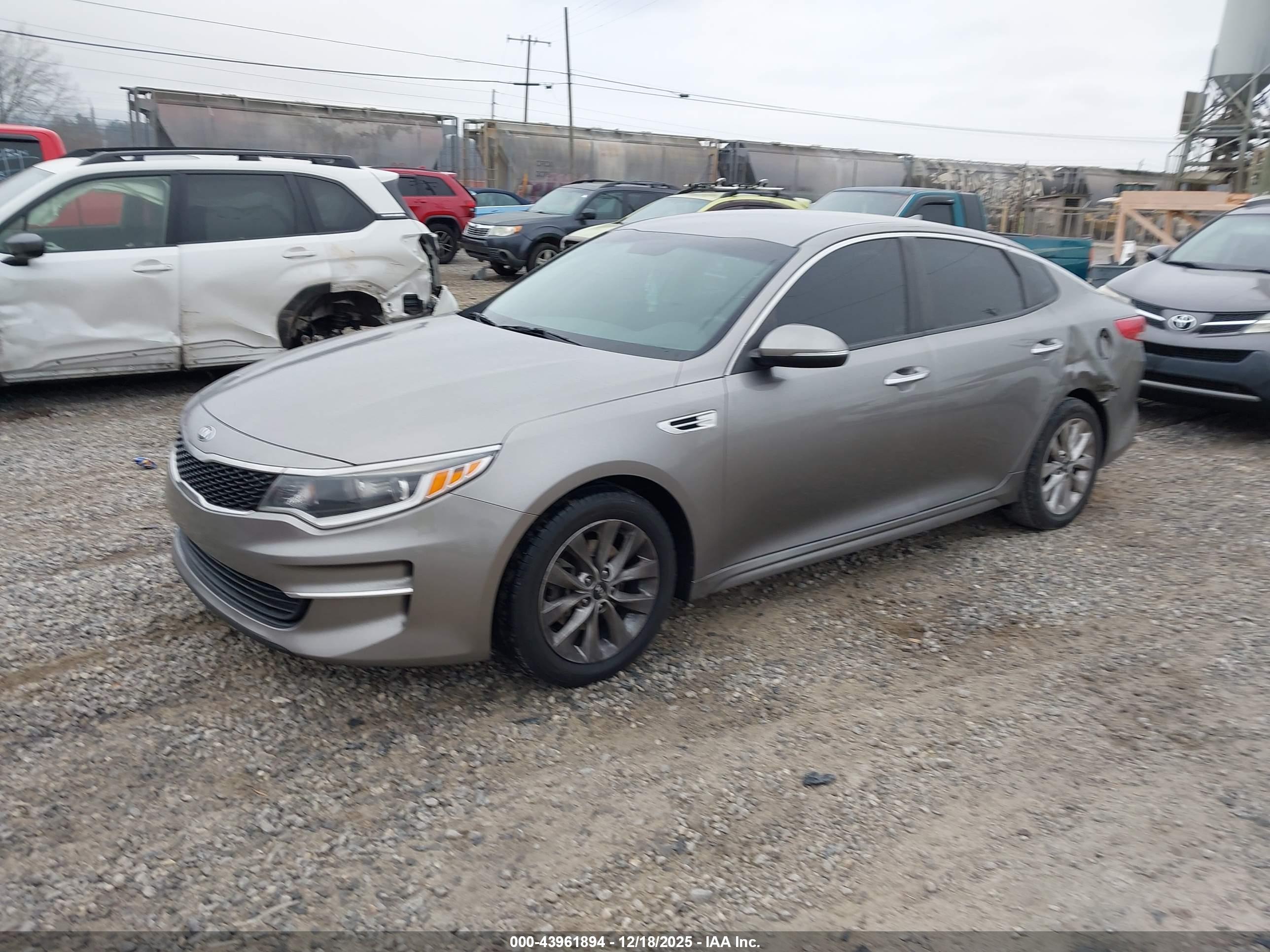 KIA OPTIMA image 2