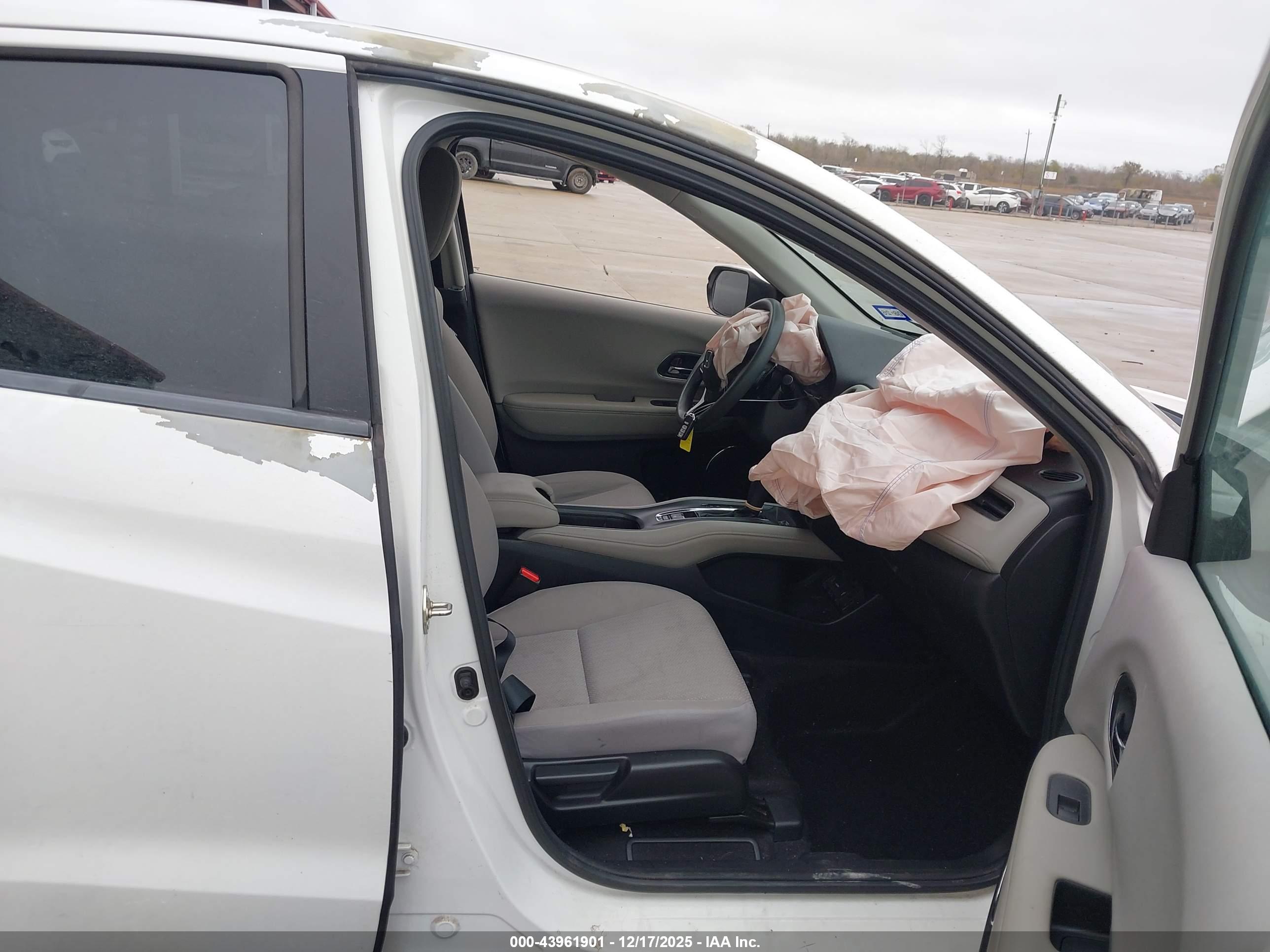 HONDA HR-V image 5