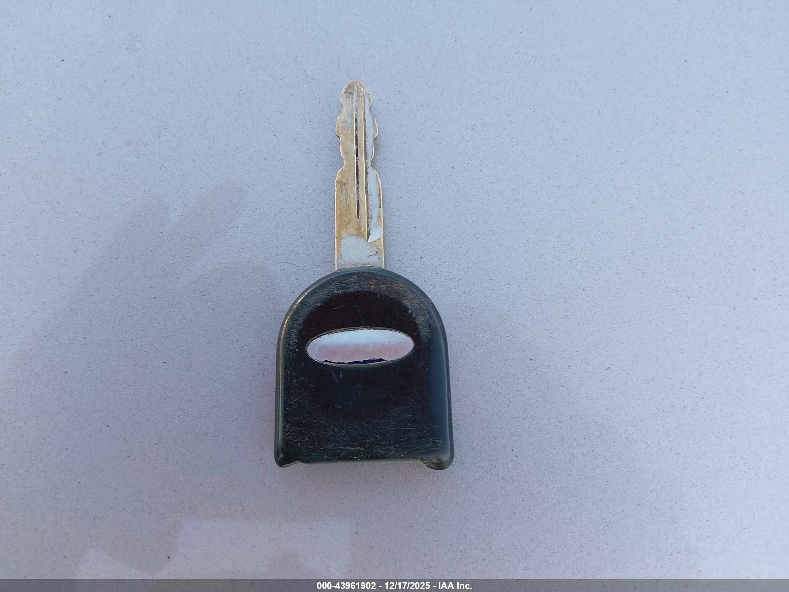 FORD ESCAPE image 11