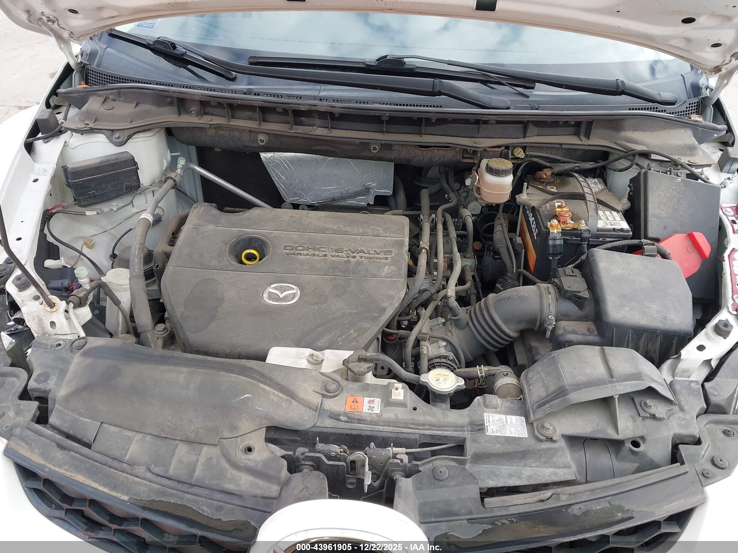MAZDA CX-7 image 10