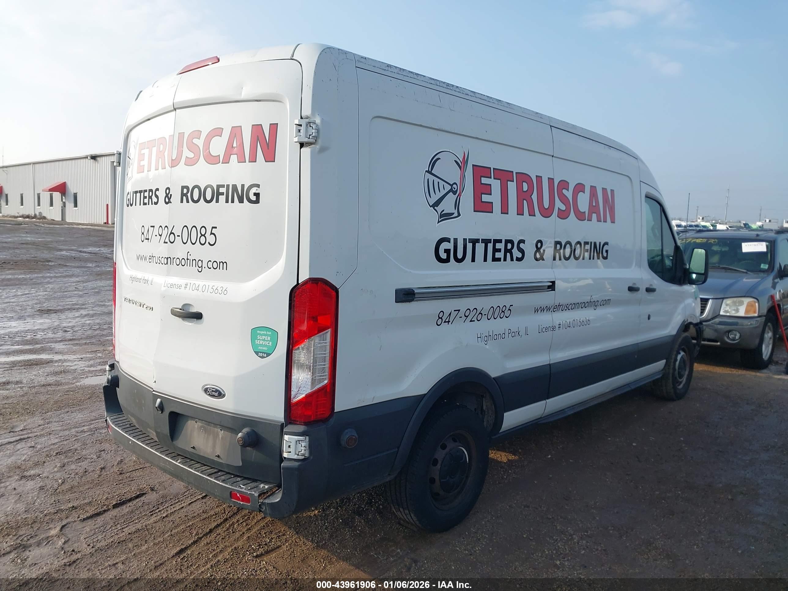 FORD TRANSIT-250 image 4
