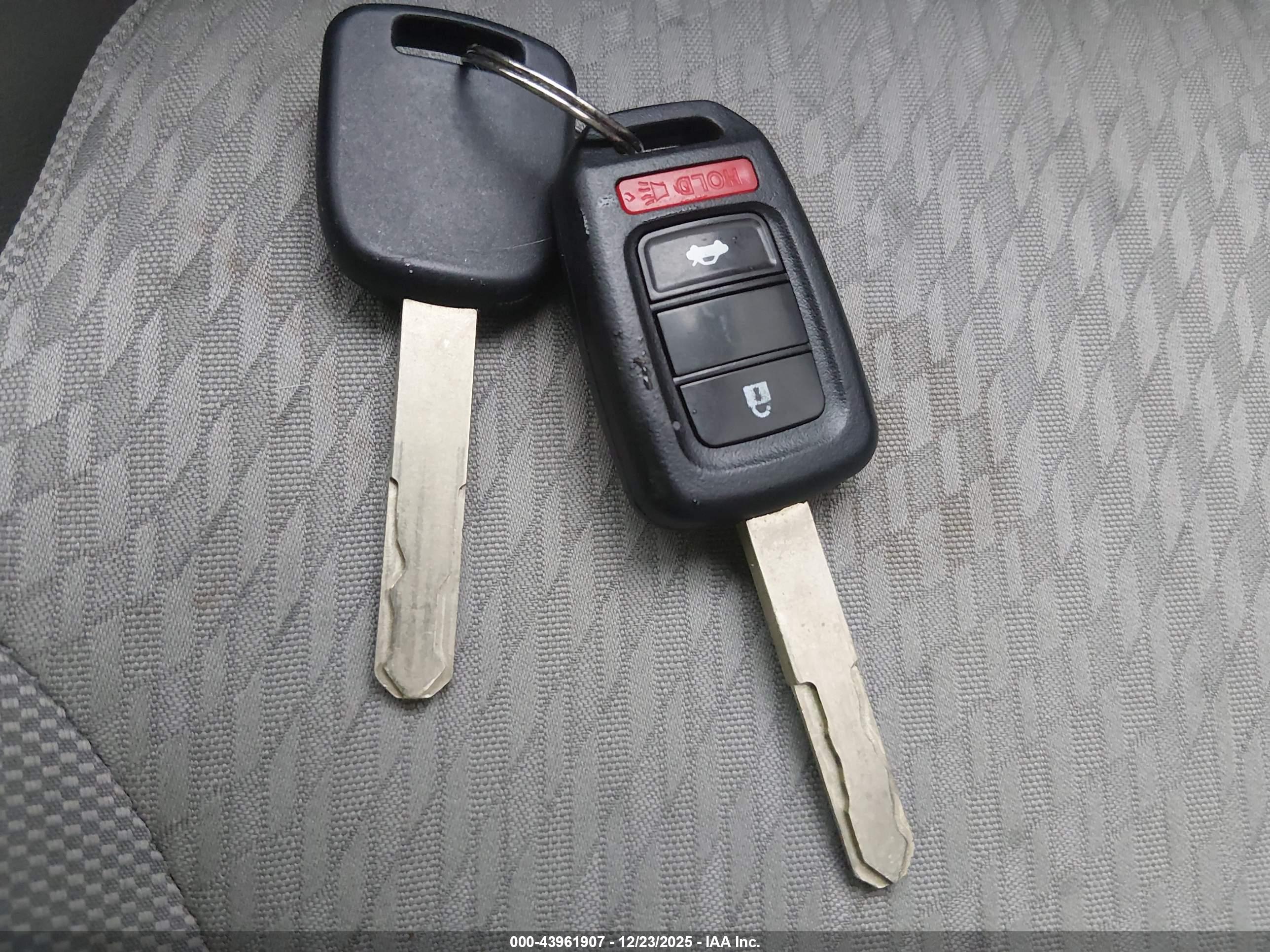 HONDA CIVIC image 11