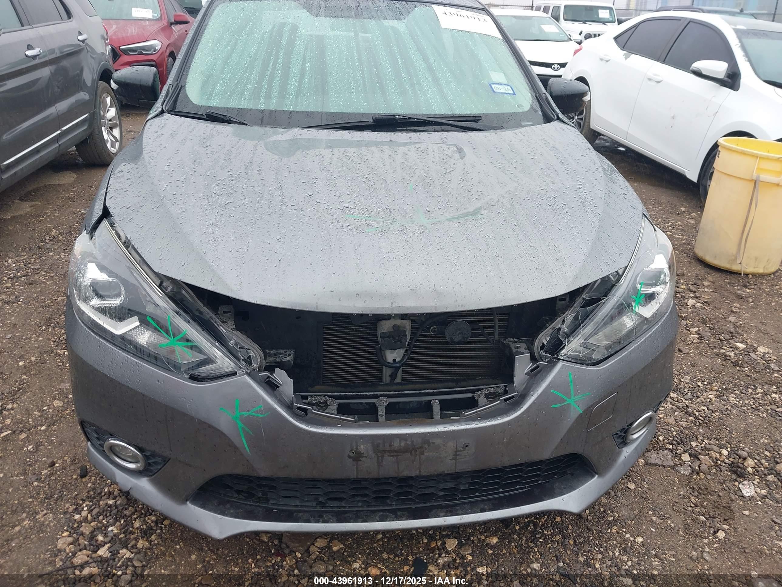 NISSAN SENTRA image 6