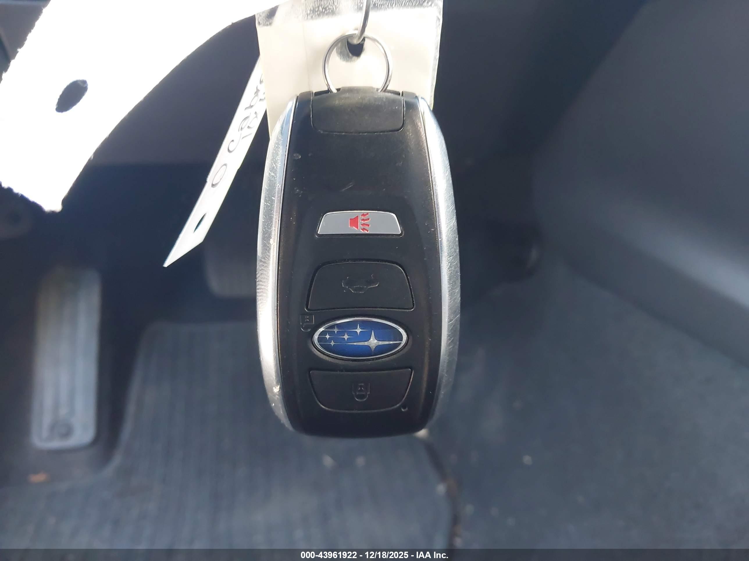 SUBARU CROSSTREK image 11