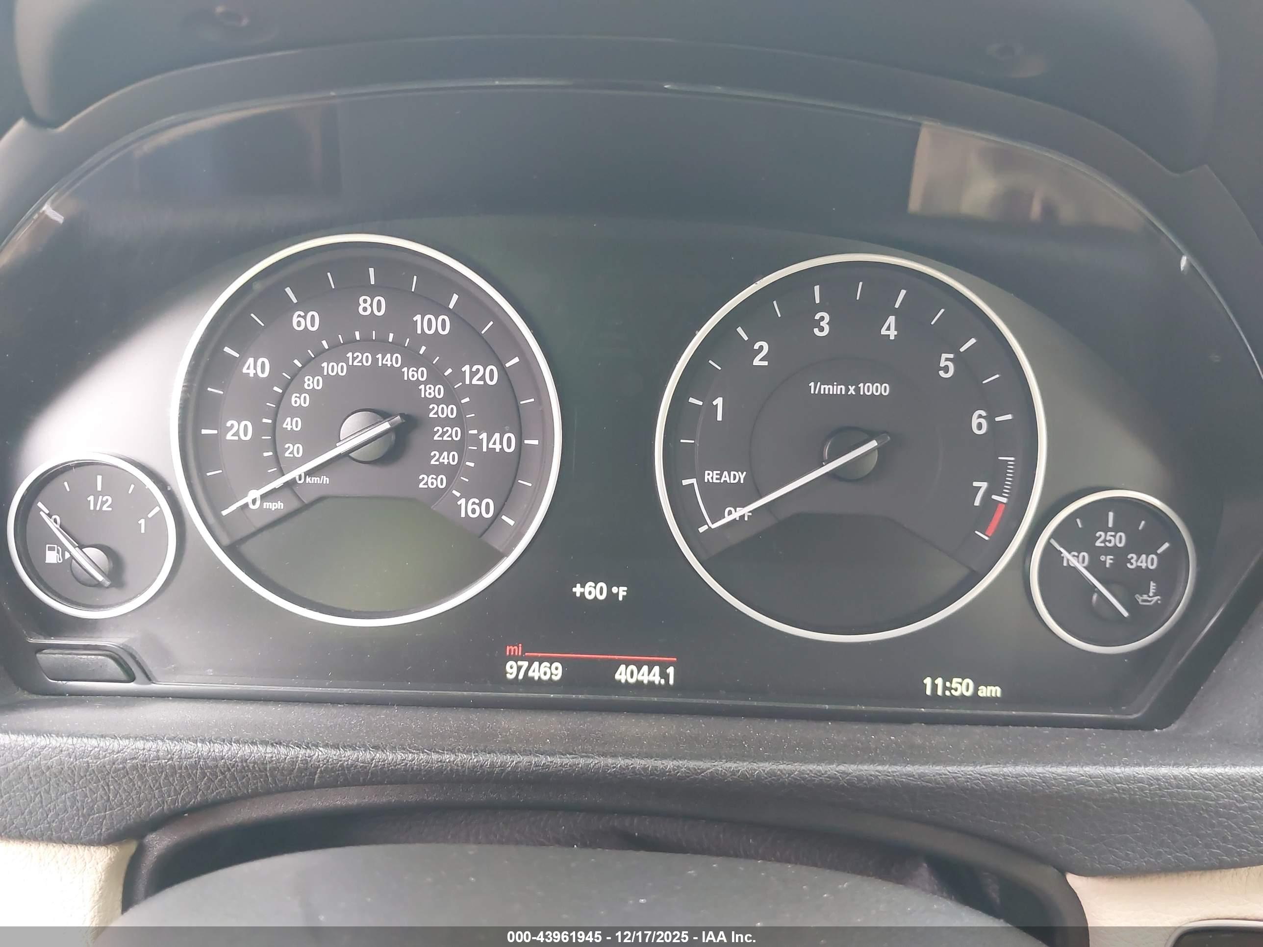 BMW 328I image 7