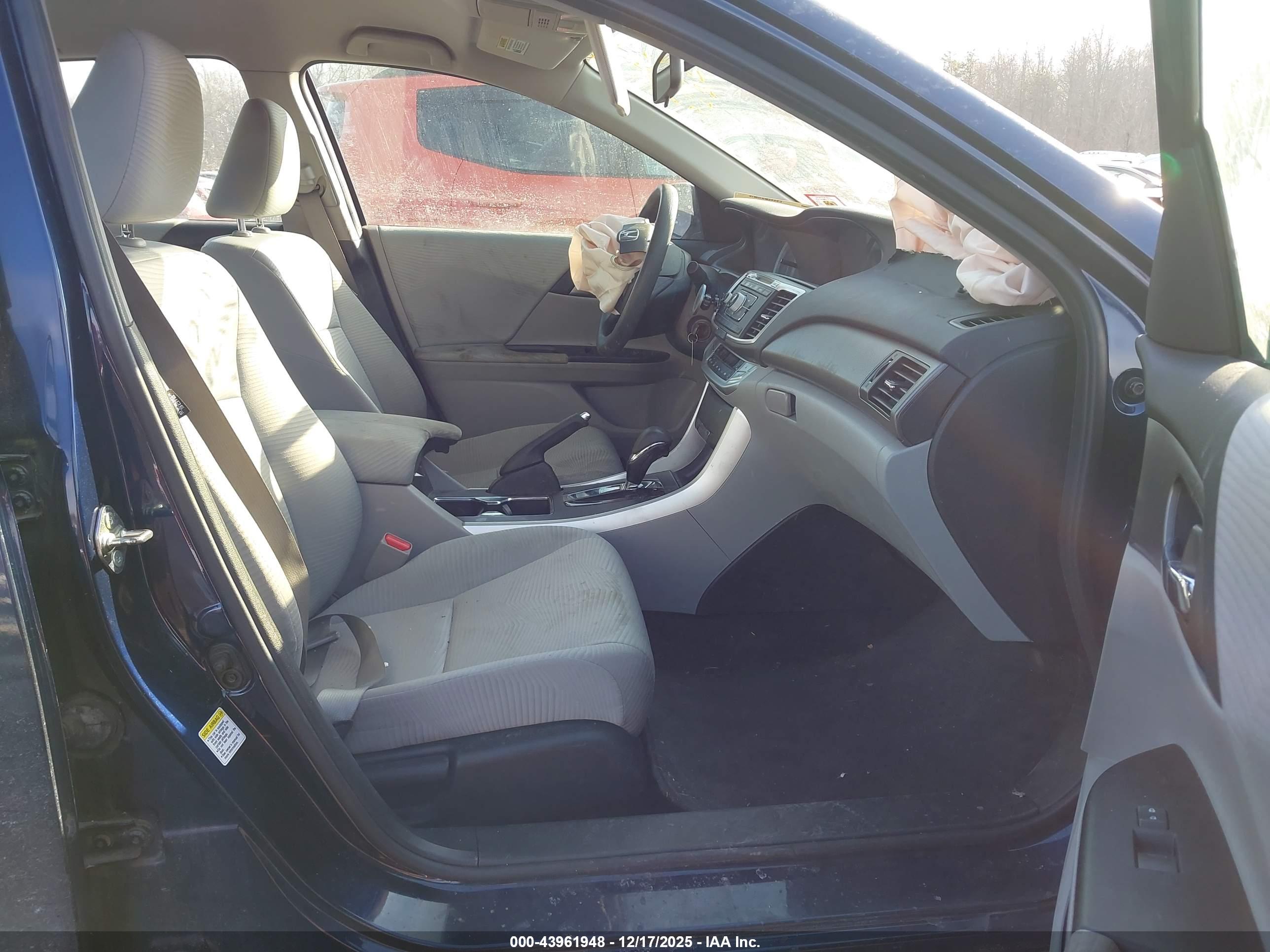 HONDA ACCORD image 5