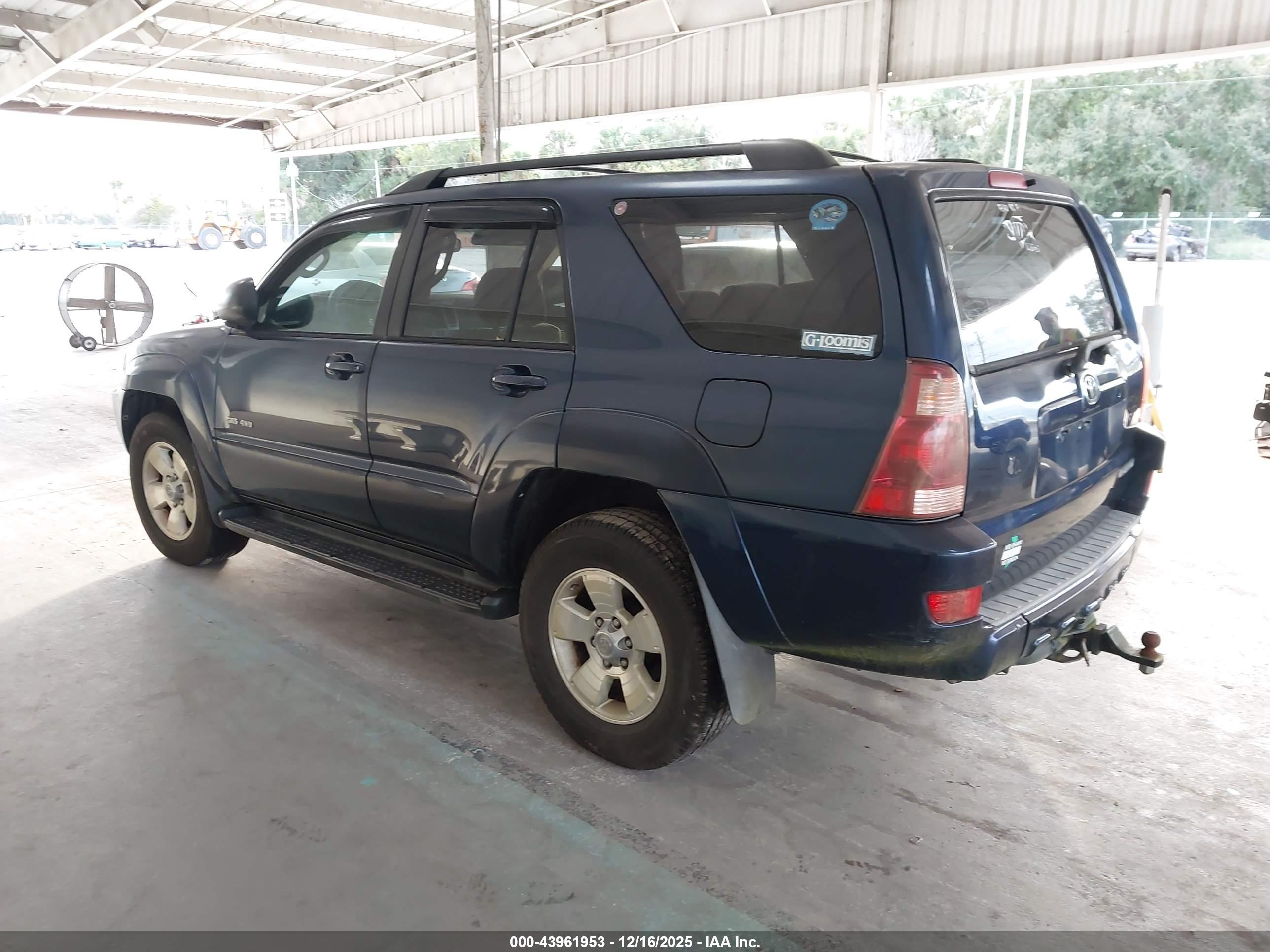 TOYOTA 4RUNNER image 3
