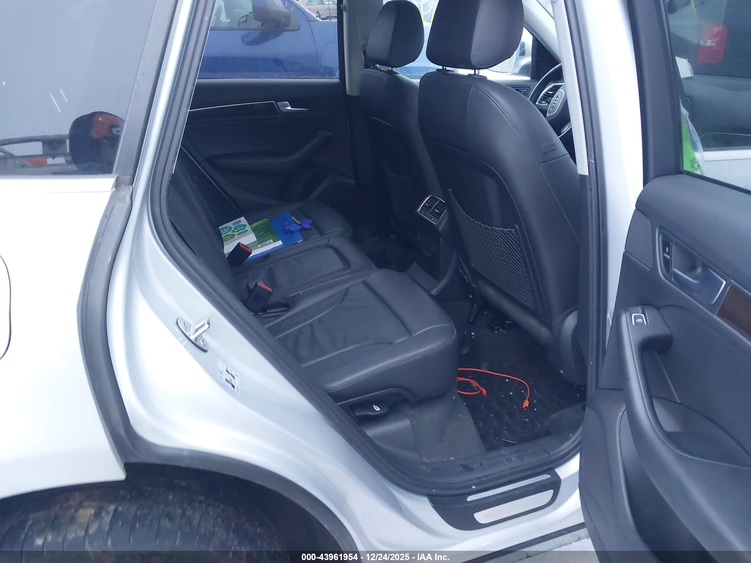 AUDI Q5 image 8