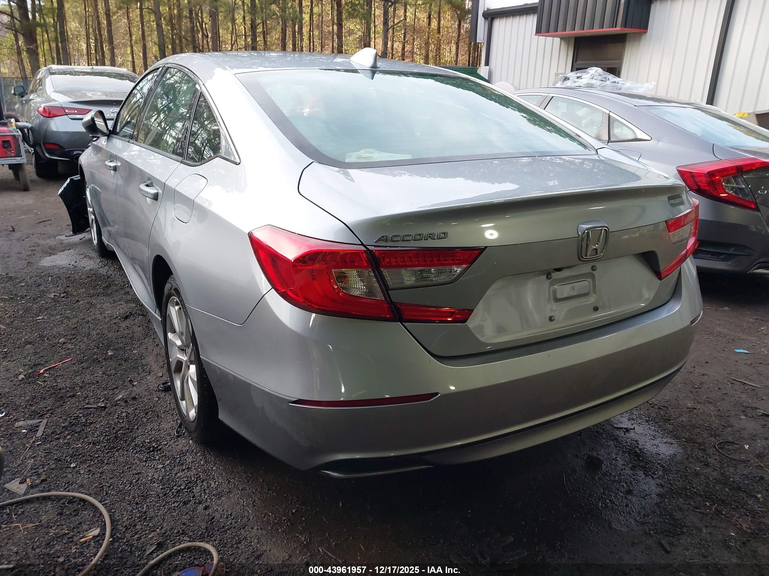 HONDA ACCORD image 3
