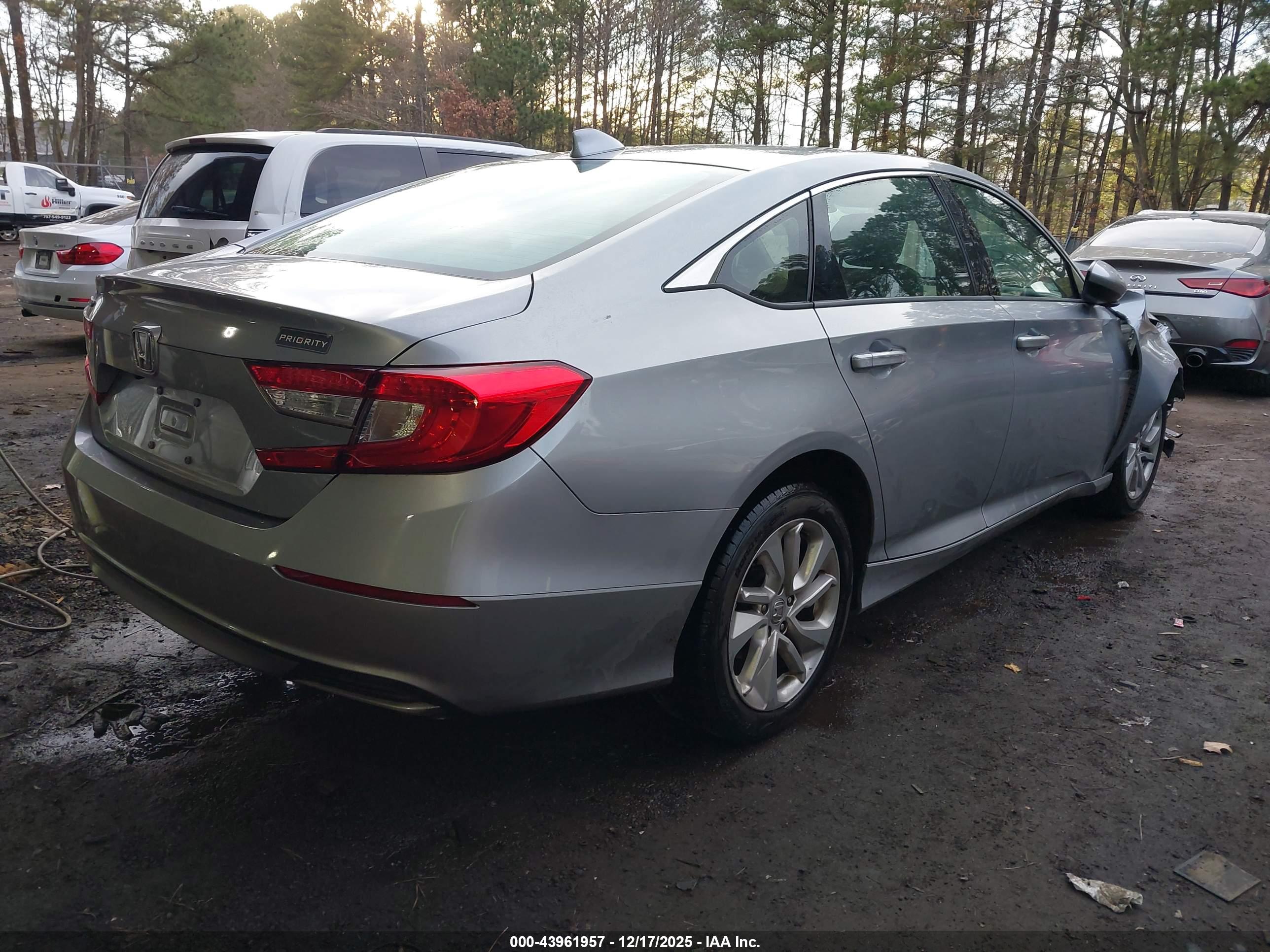 HONDA ACCORD image 4