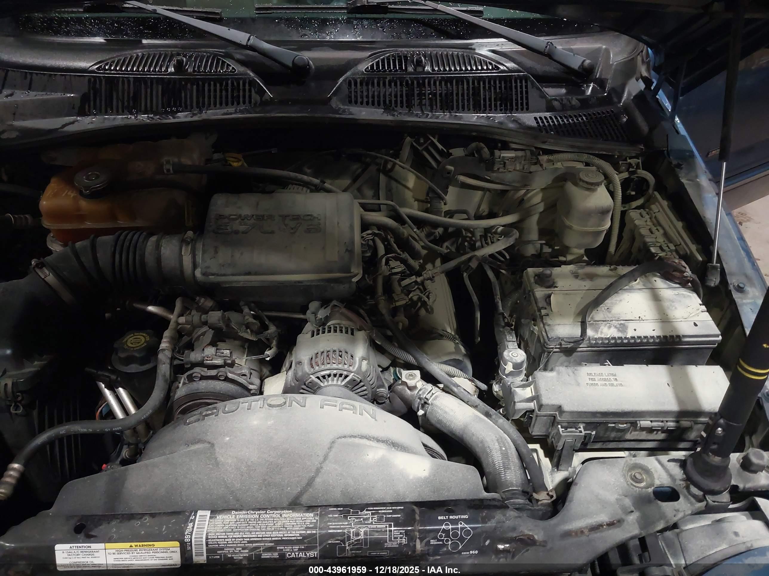 JEEP LIBERTY image 6