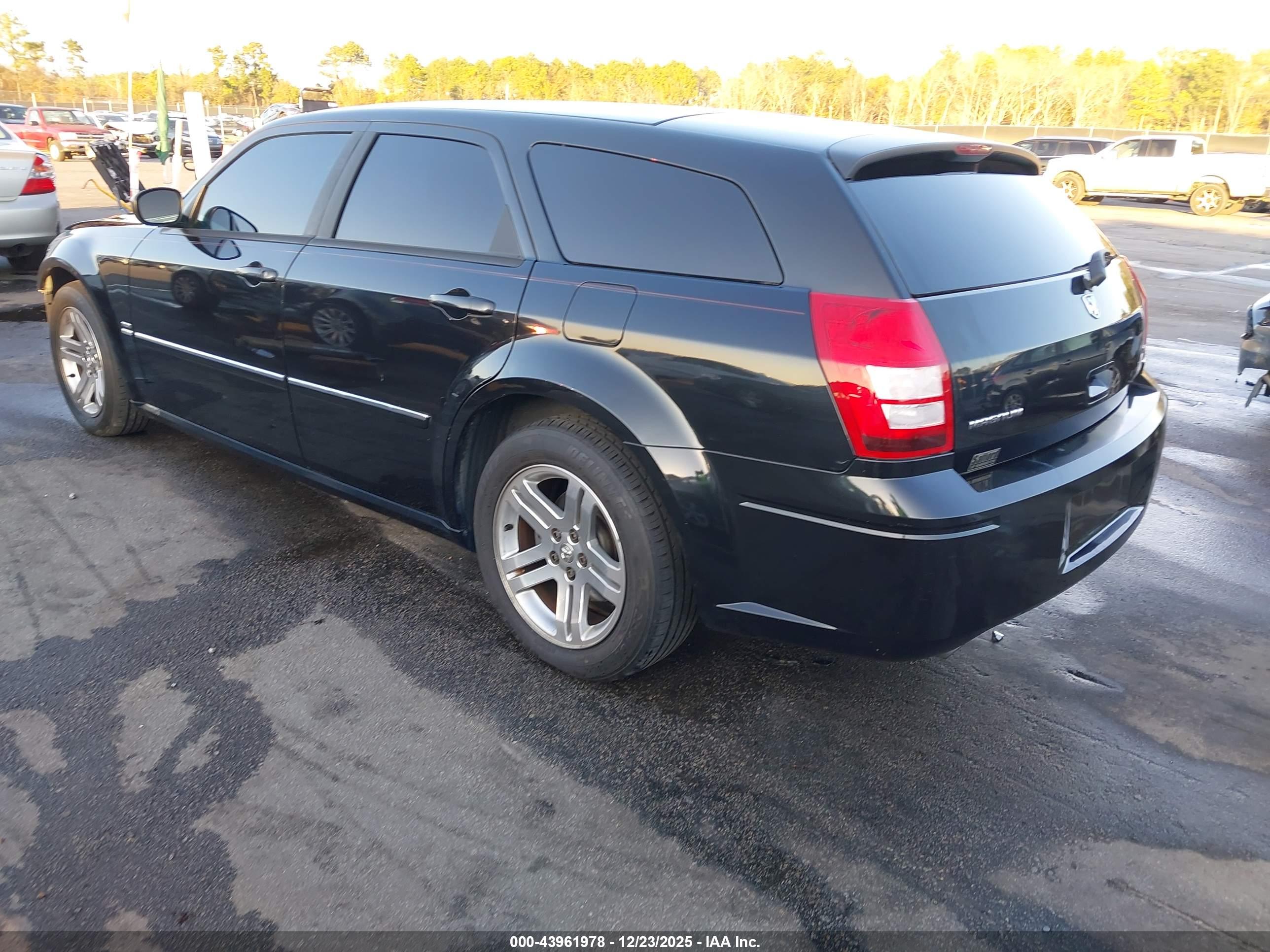 DODGE MAGNUM image 3