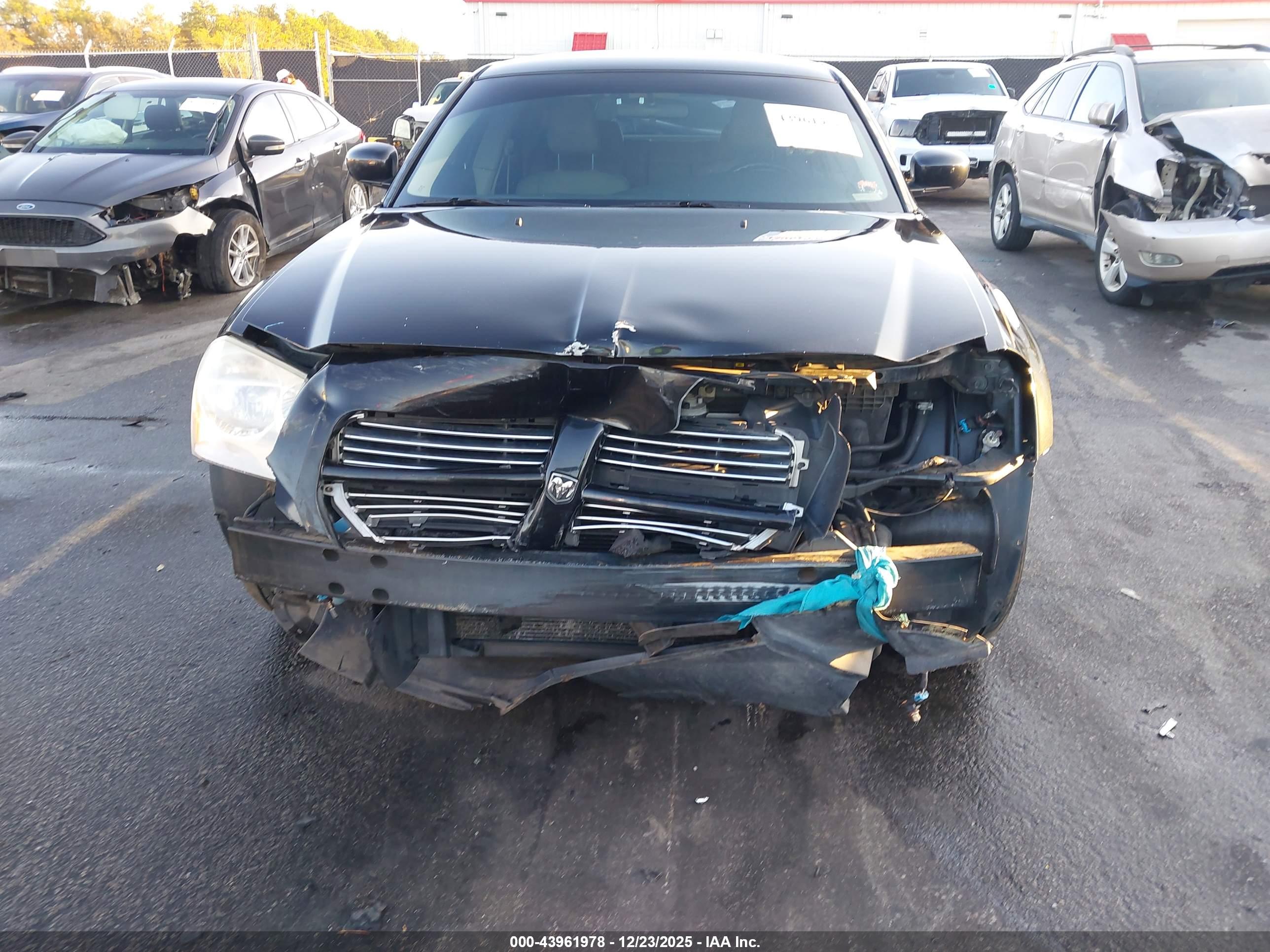 DODGE MAGNUM image 6