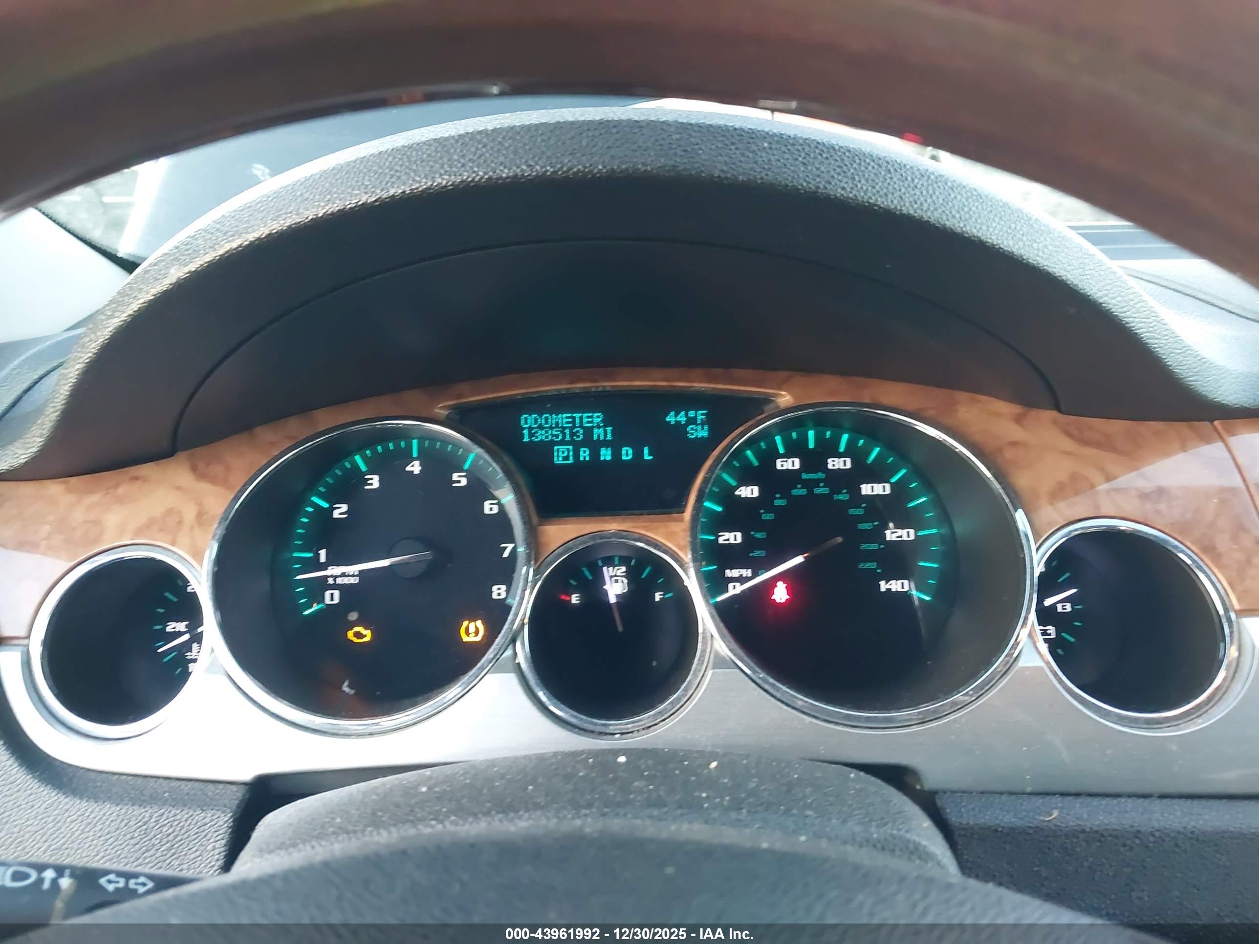 BUICK ENCLAVE image 7