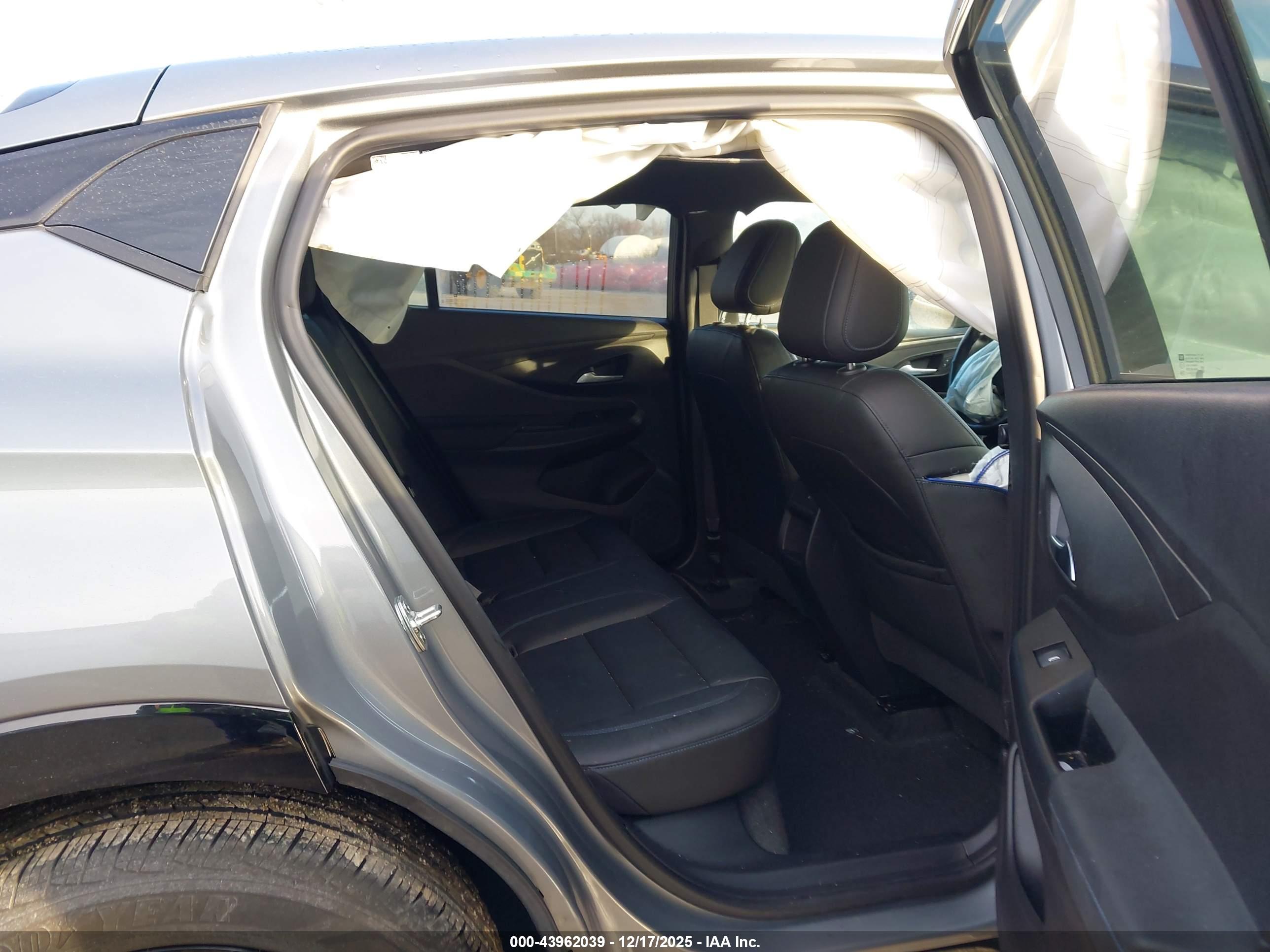 BUICK ENVISTA image 8