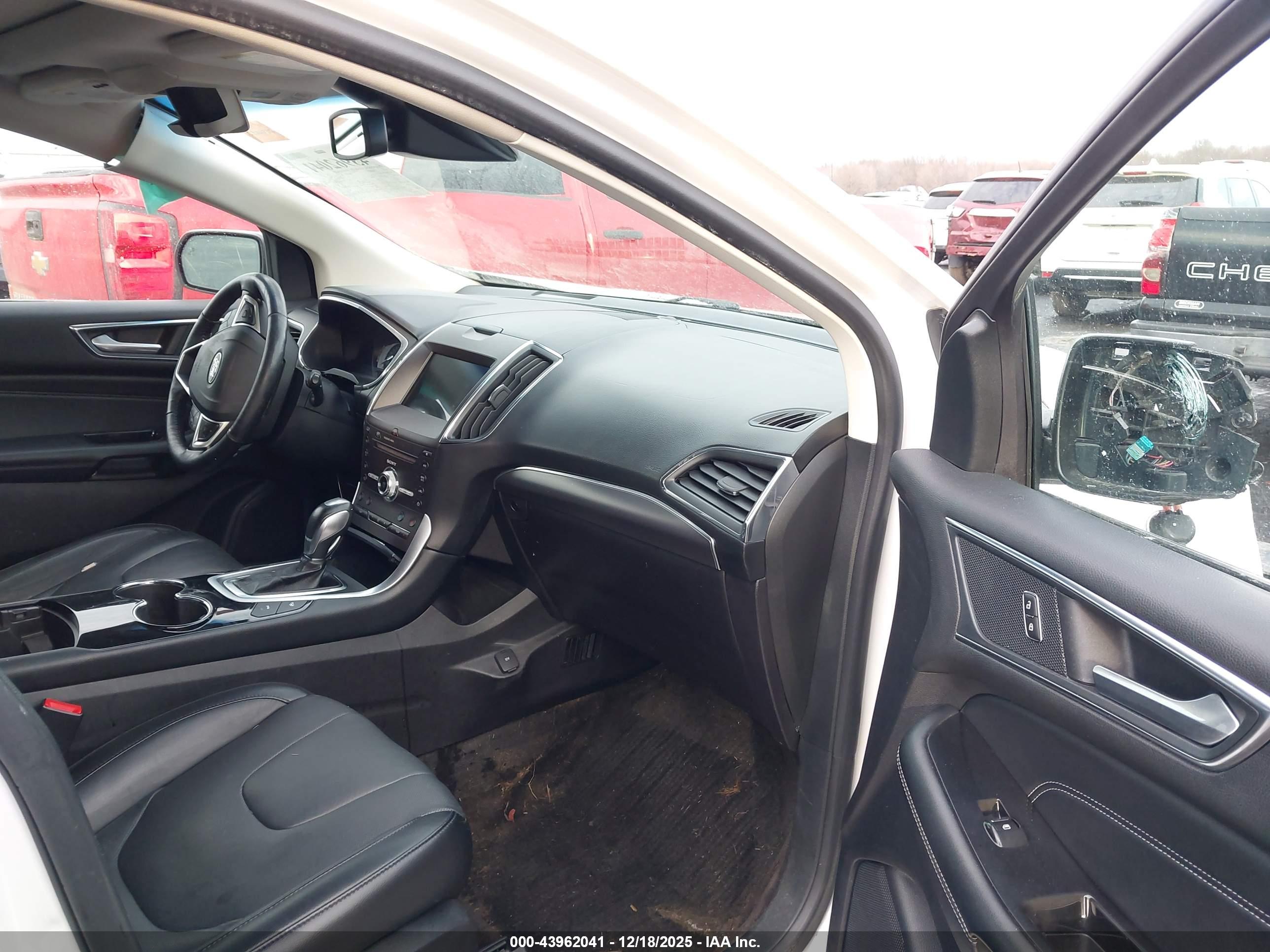 FORD EDGE image 5