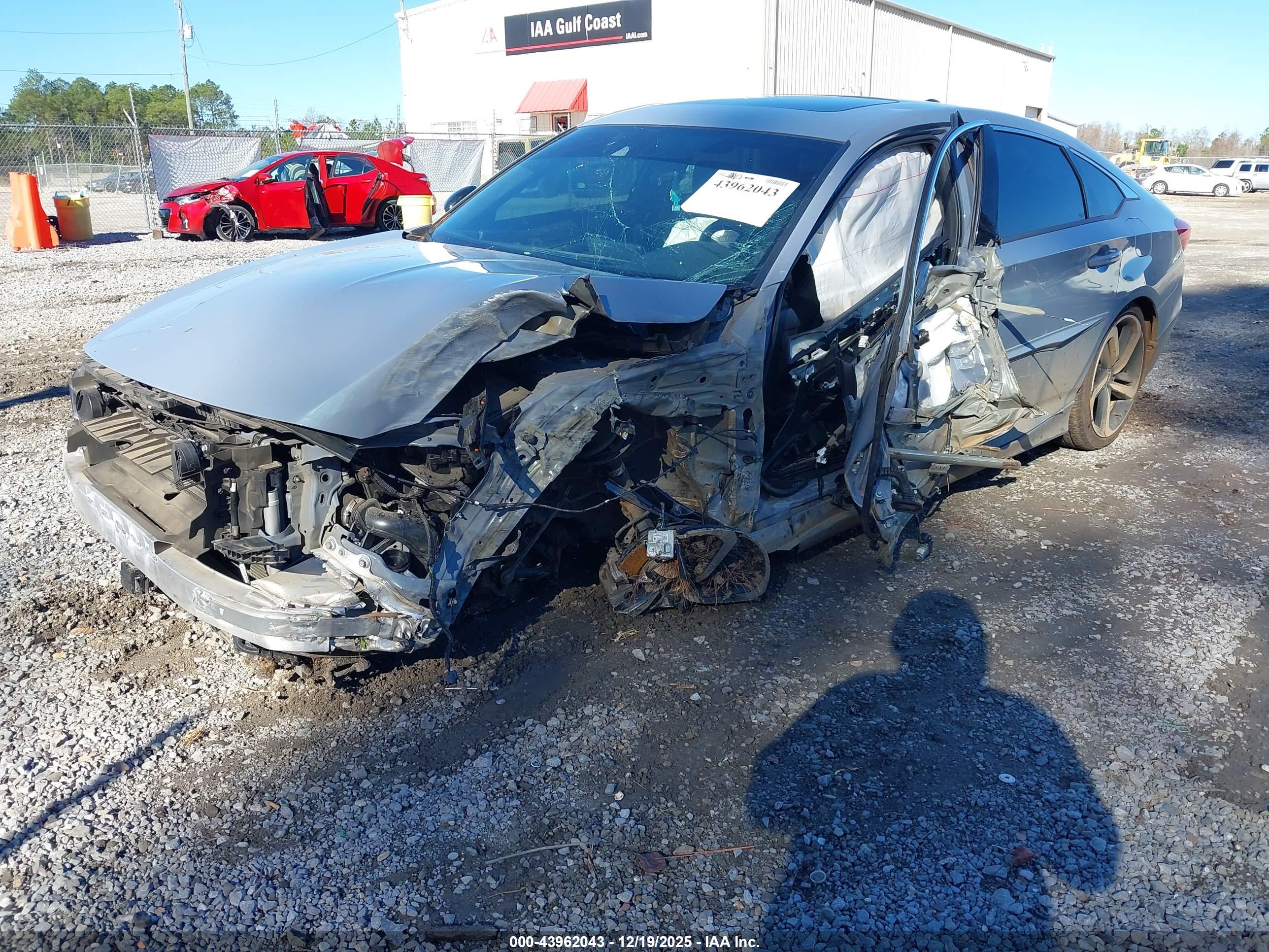 HONDA ACCORD image 2