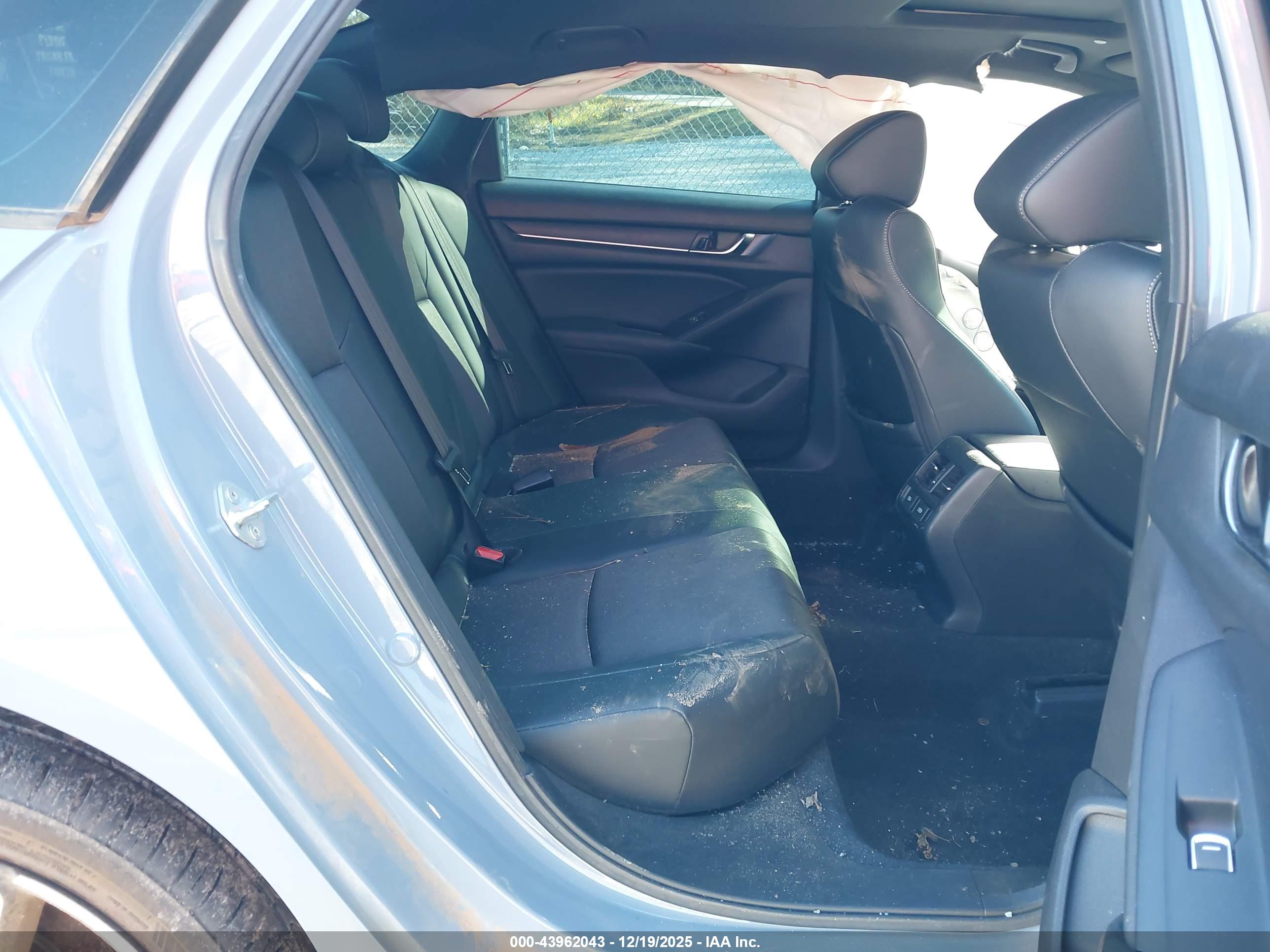 HONDA ACCORD image 8
