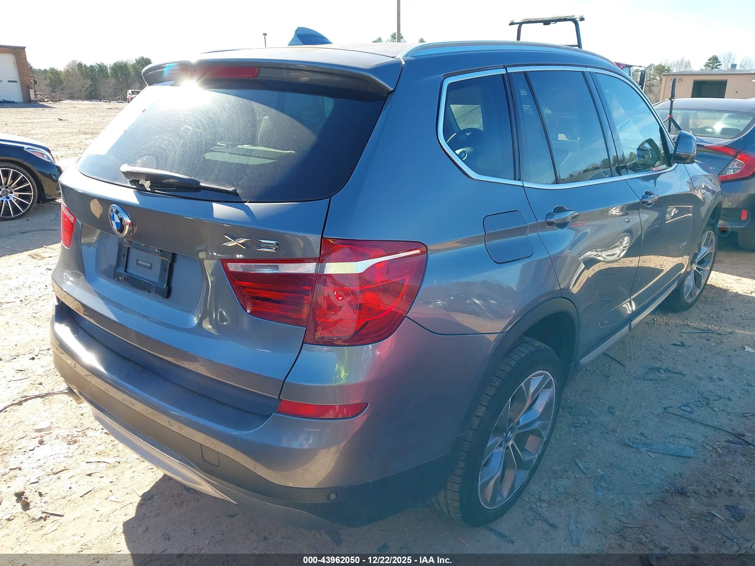 BMW X3 image 4