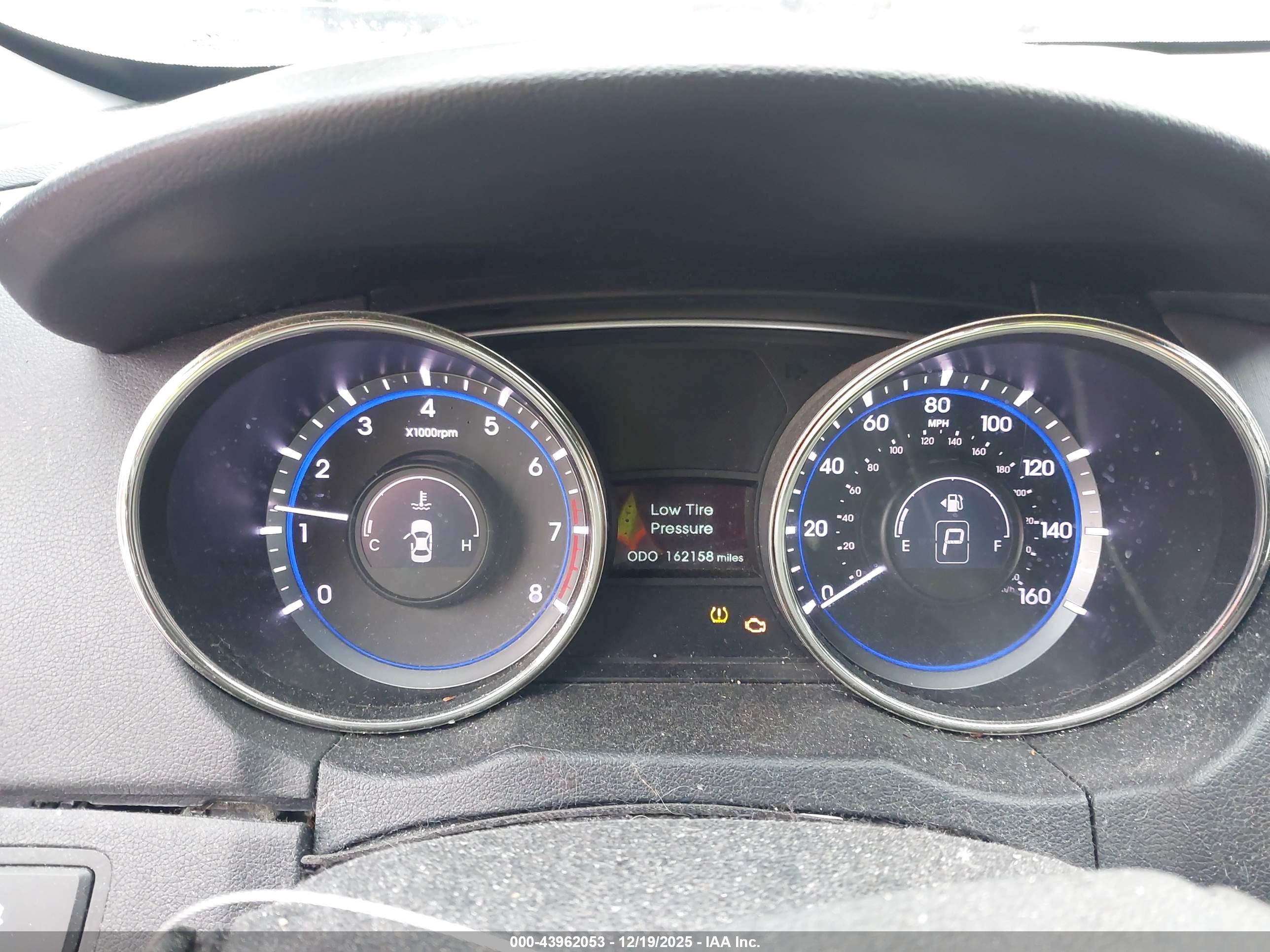HYUNDAI SONATA image 7