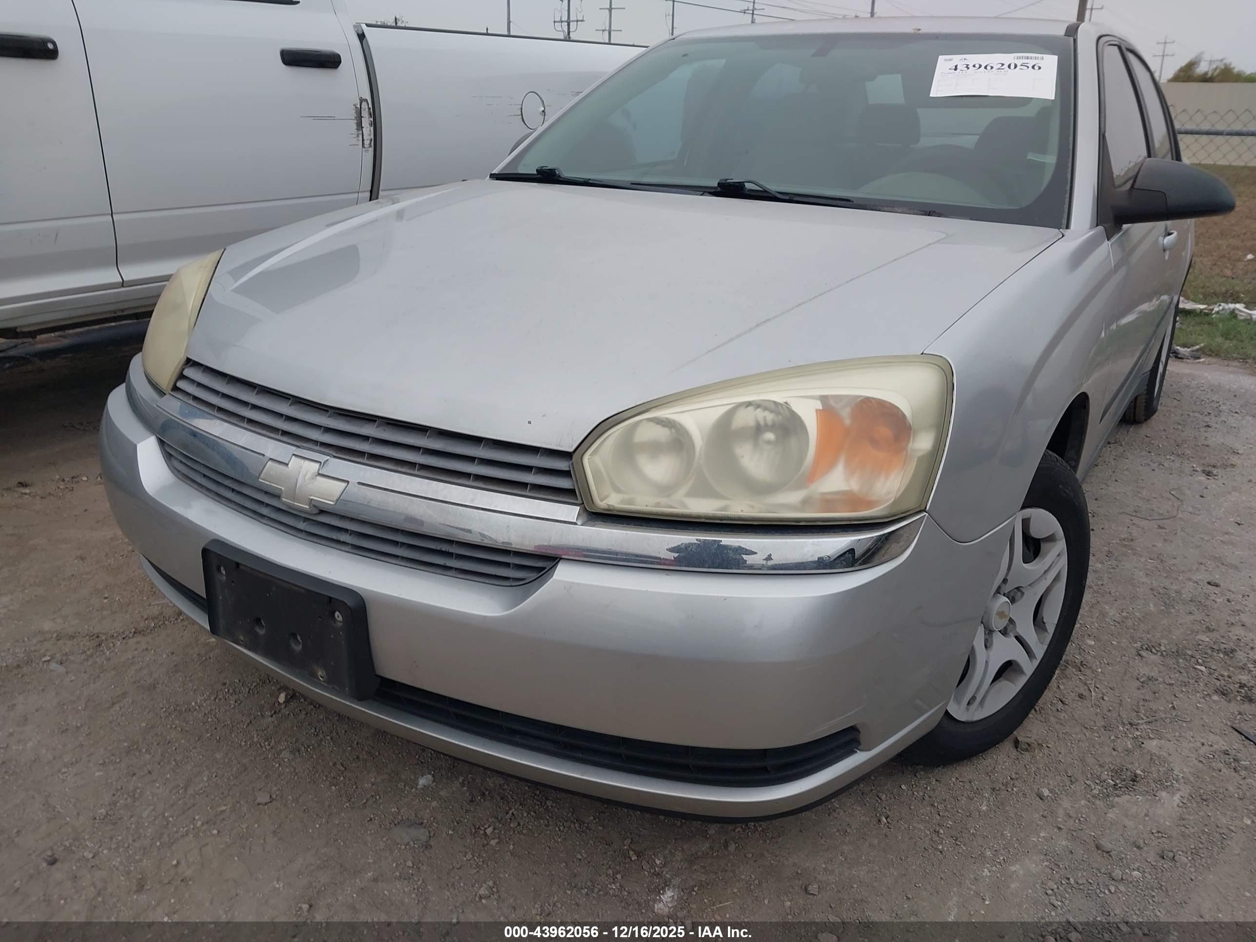 CHEVROLET MALIBU image 6