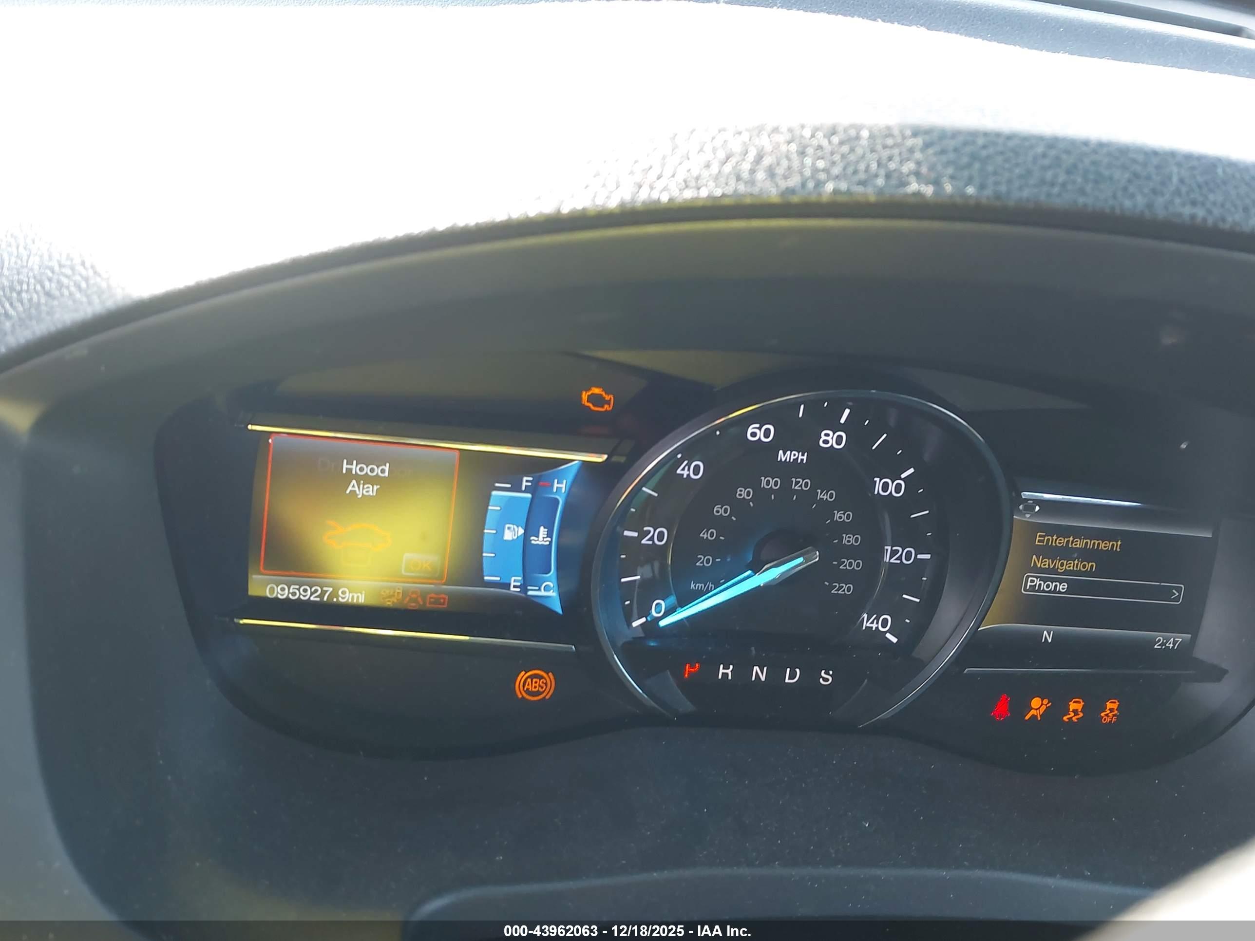 FORD EXPLORER image 7
