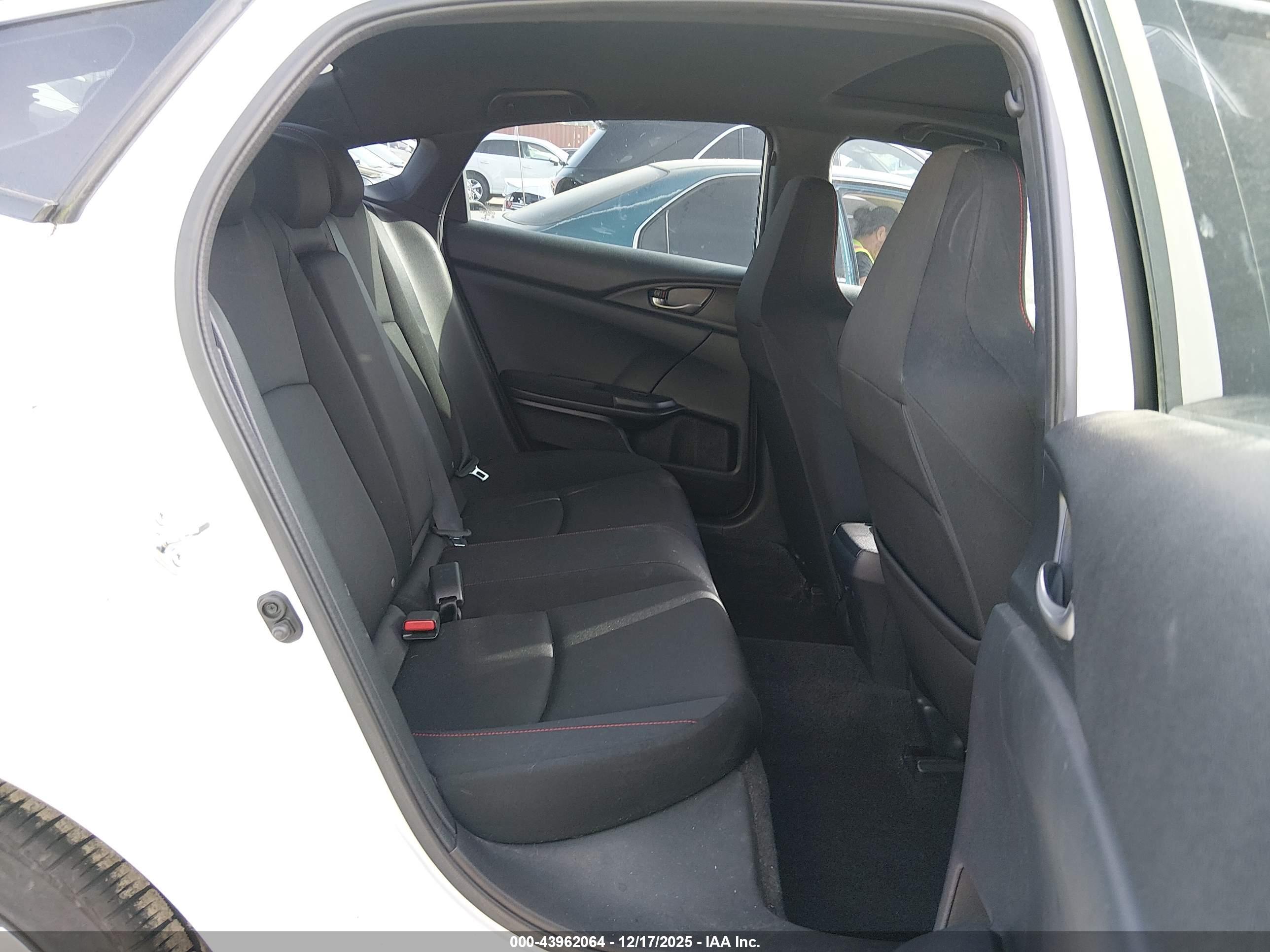 HONDA CIVIC image 8