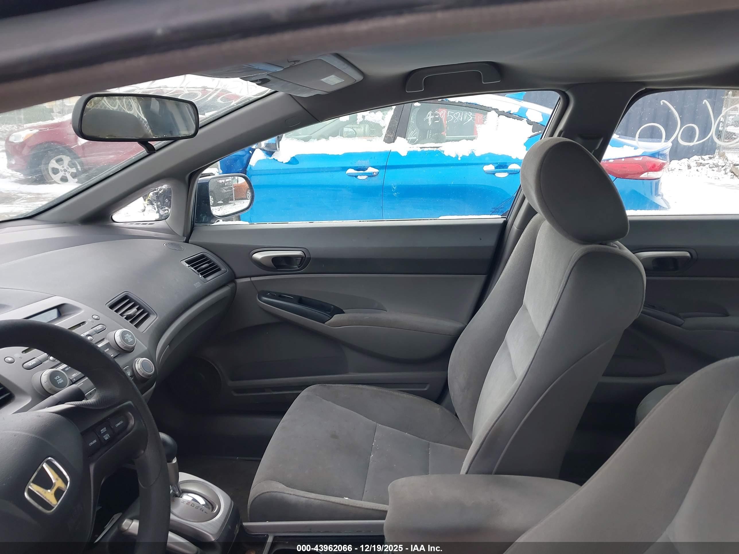 HONDA CIVIC image 5