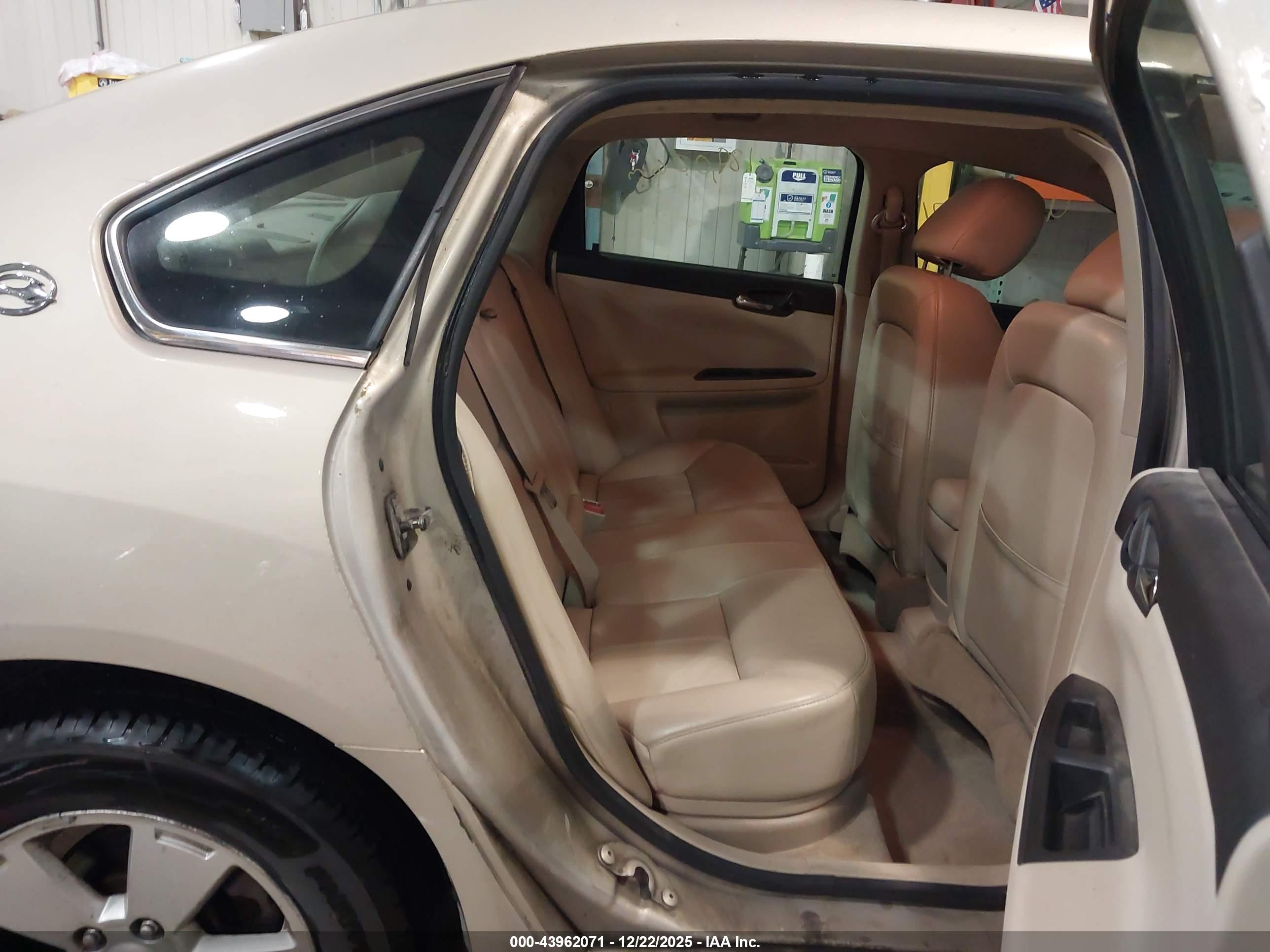 CHEVROLET IMPALA image 8